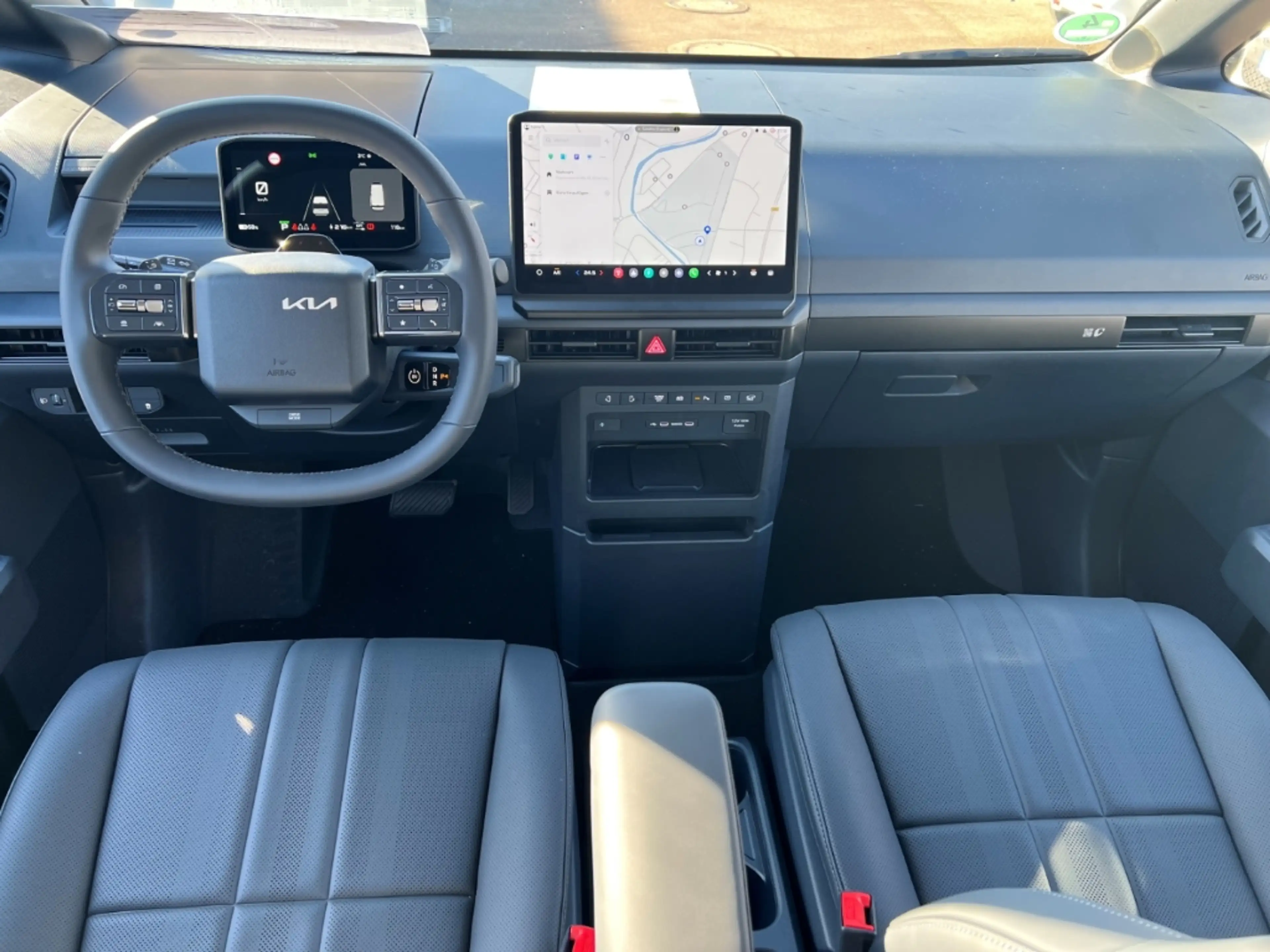 Kia PV5 Passenger 71.2 ELITE WP SMP PP SP AW Navi Leder LED ACC Appl — photo 7