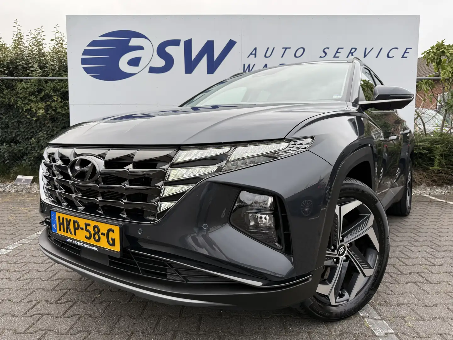 Hyundai TUCSON 1.6 T-GDI PHEV Comfort Smart 4WD | Trekhaak | CarP Grijs - 2