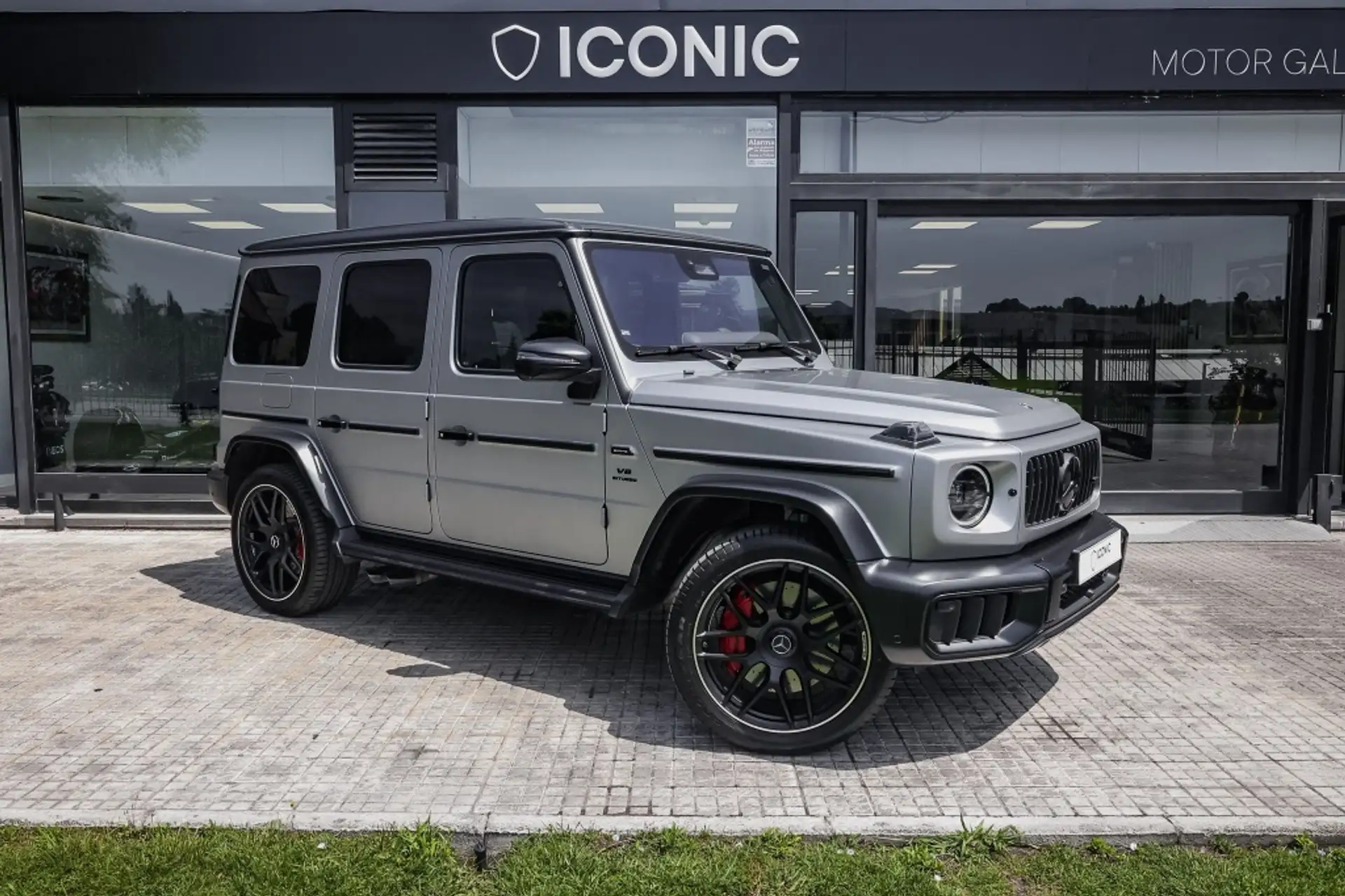 벤츠 G-Class G 63 AMG 2024 회색 사진 1