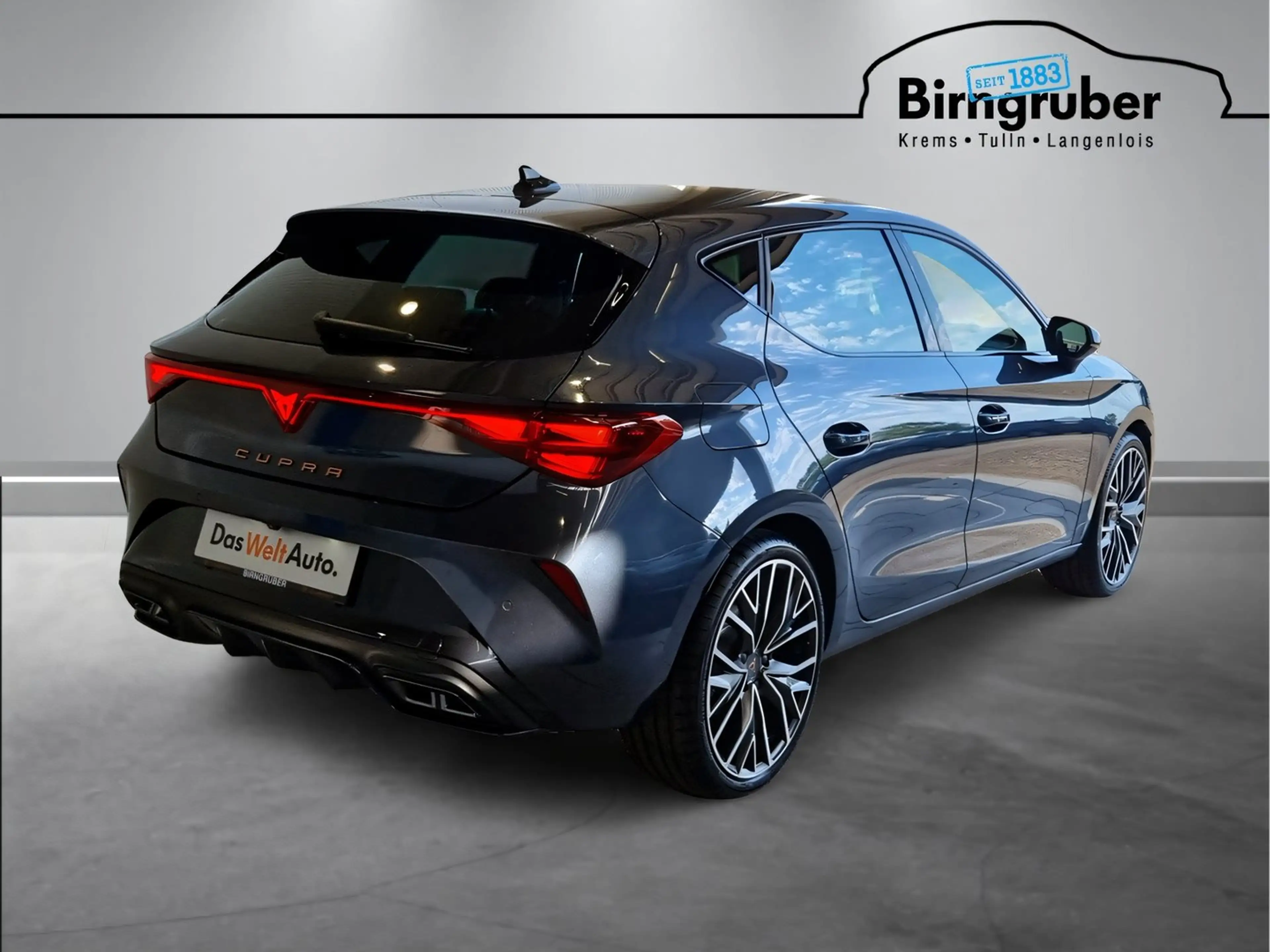 CUPRA Leon 1.5 eTSI DSG — photo 3