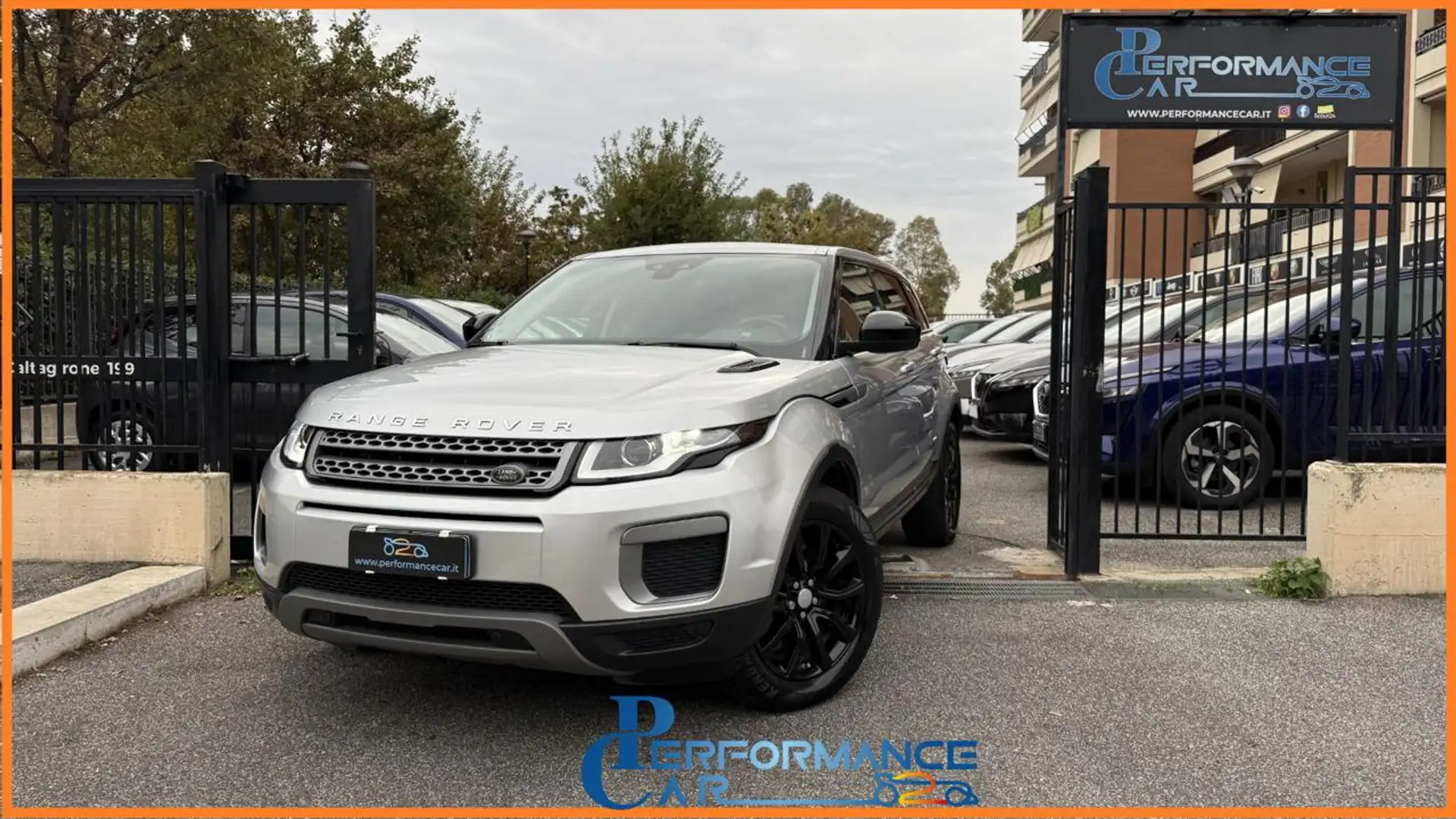 Land Rover Range Rover Evoque 2.0 TD4 150 CV AWD AUTO PURE*FARI LED*SENSORI* Grigio - 1