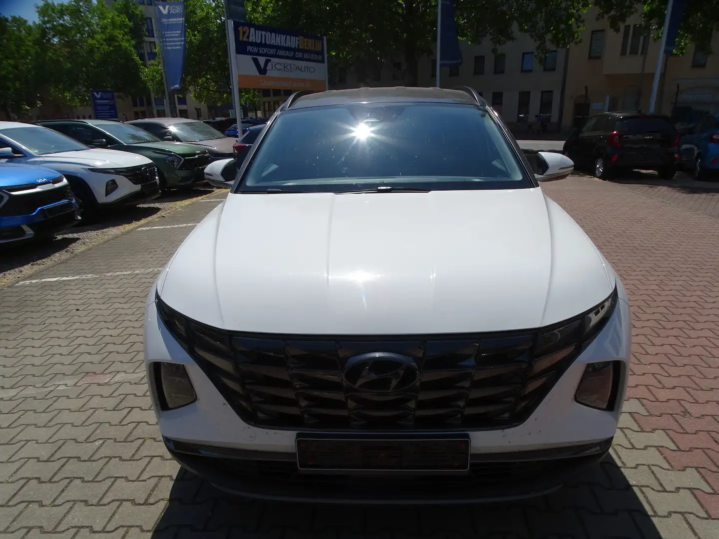 Hyundai TUCSON 1.6 T-GDI Plug-In Hybrid 4WD Autom. Weiß - 2