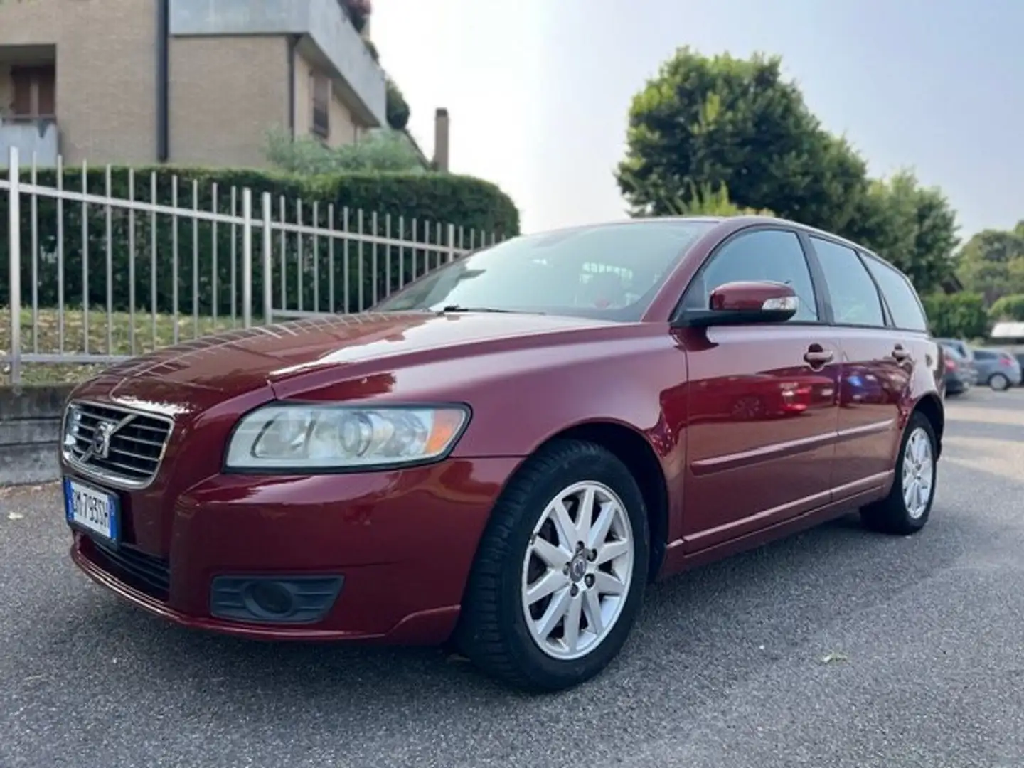 Volvo V50 V50 2.5 t5 4x4 230cv Automatica Rosso - 1