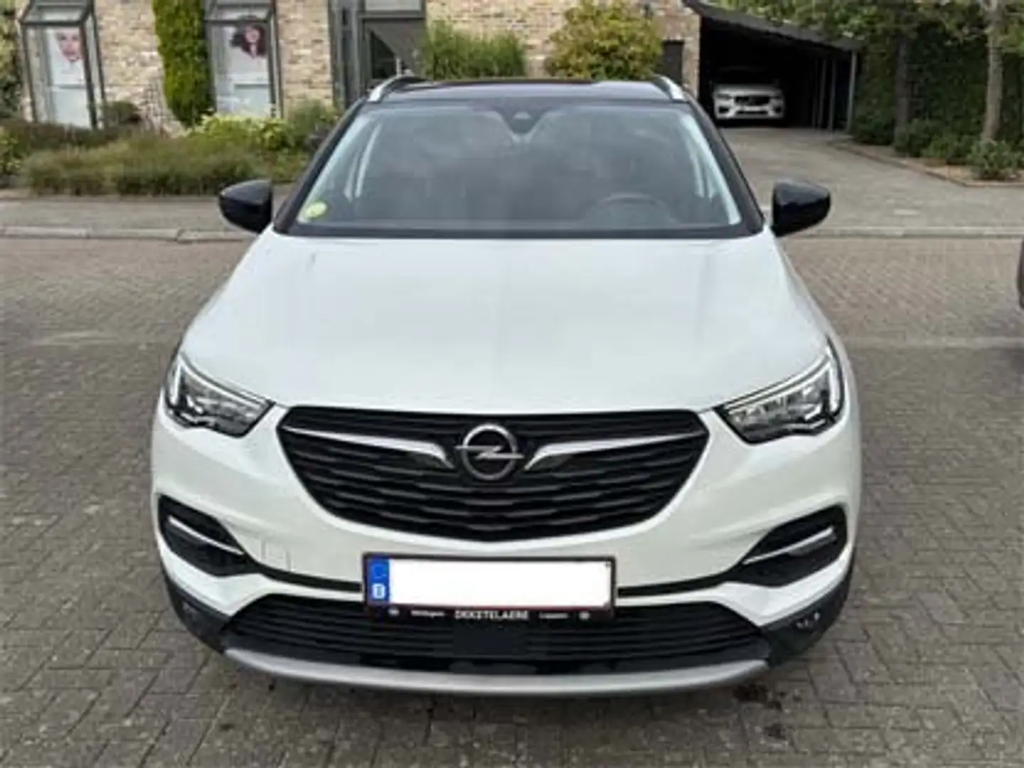 Opel Grandland X Innovation Plug-in-Hybrid4 1.6DI Start/Stop 221Kw Wit - 1