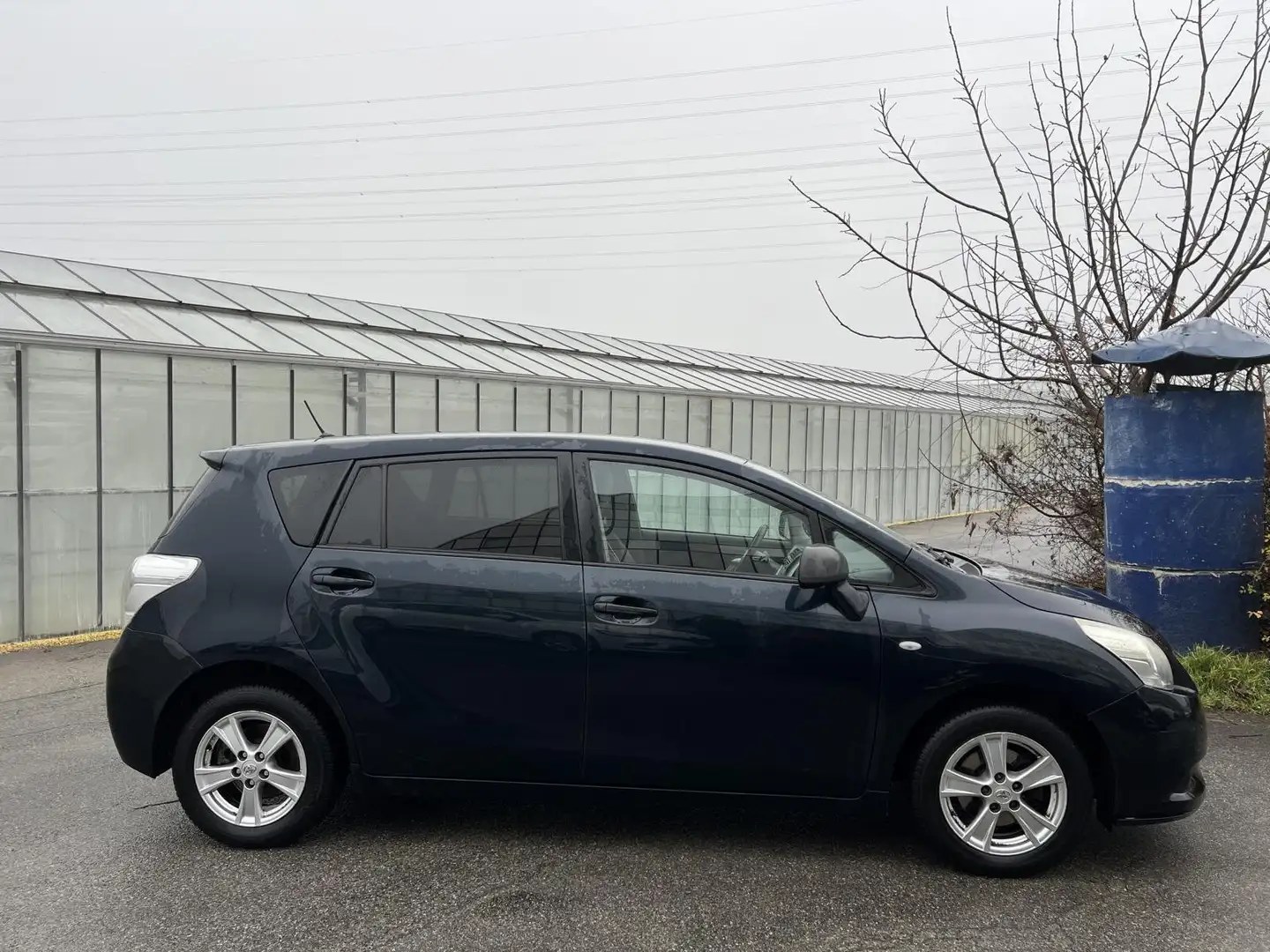 Toyota Verso Verso 1,8 Automatik Pickerl 02/27 Serviceb RKamera Schwarz - 2