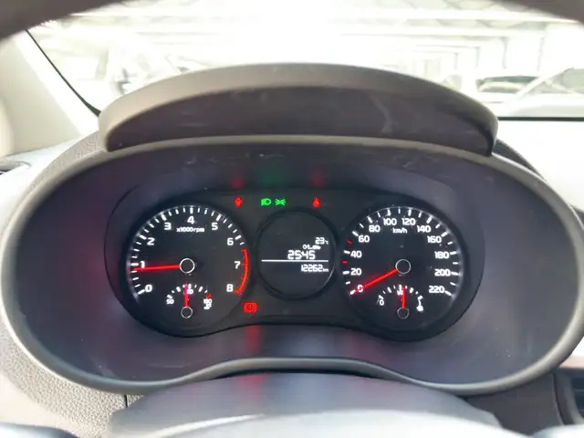 Kia Picanto view 7