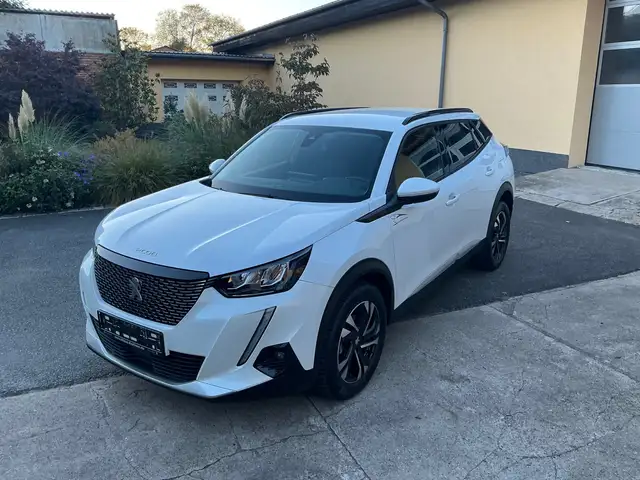 Peugeot 2008 Allure Pack