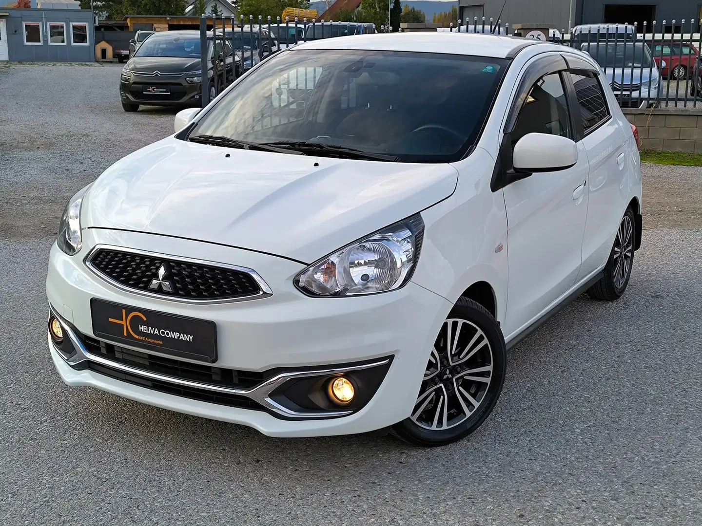 Mitsubishi Space Star 1.2MIVEC Invite Weiß - 1