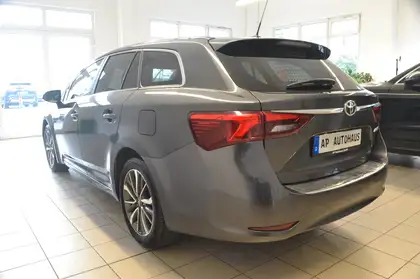 Annonce voiture d'occasion Toyota Avensis - CARADIZE