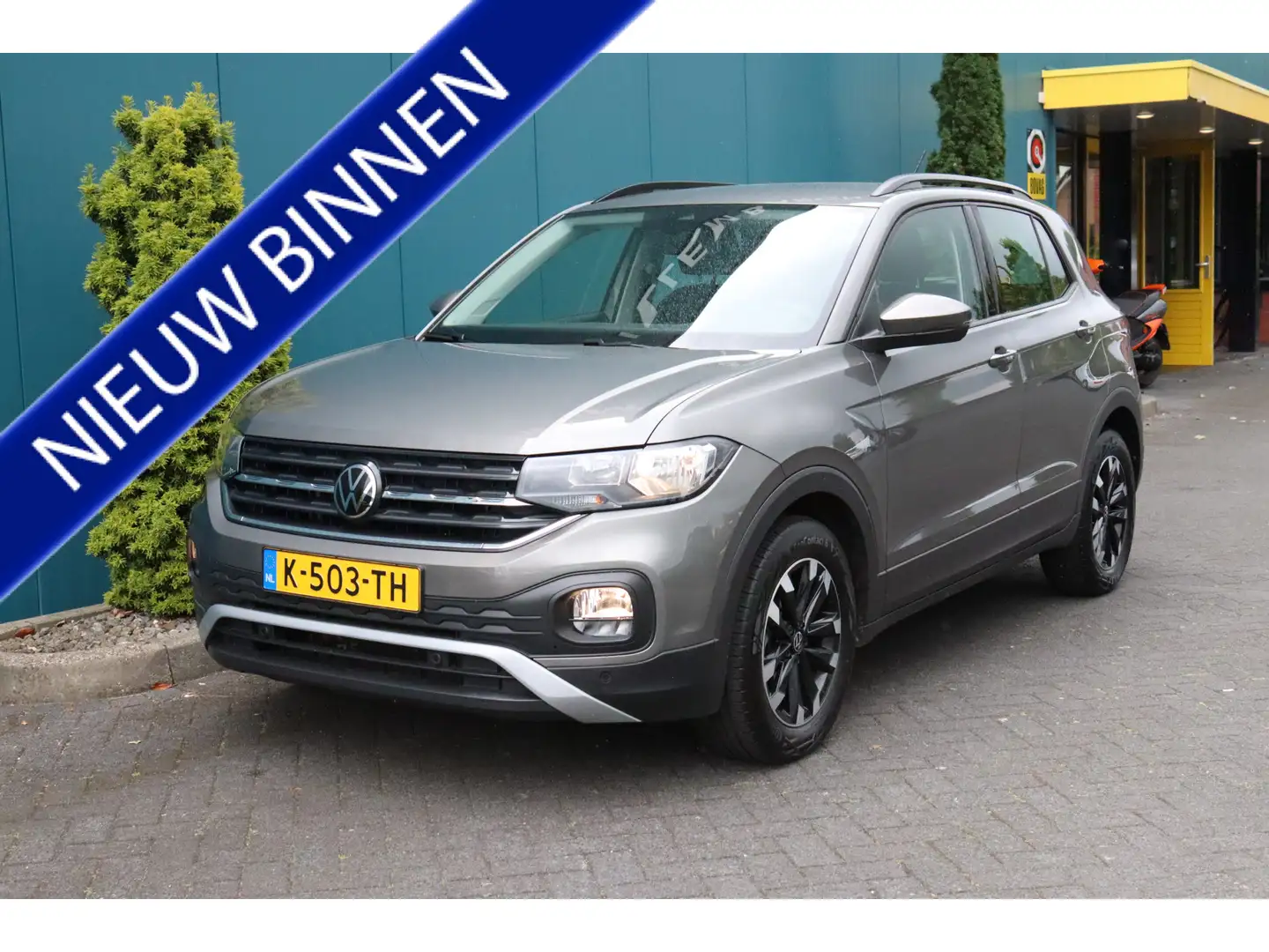Volkswagen T-Cross 1.0 TSI Life NAV.VIA.APP|ADAPT.CRUISE|PDC|LMV|ECC| Grijs - 1