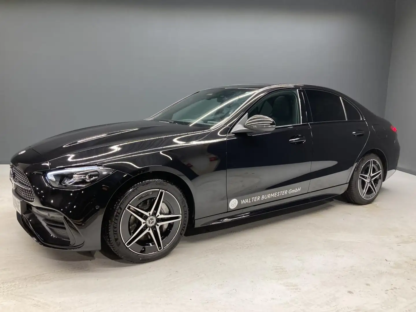 Mercedes-Benz C 300 e Hybrid AMG Night Schiebedach AKTION Schwarz - 1