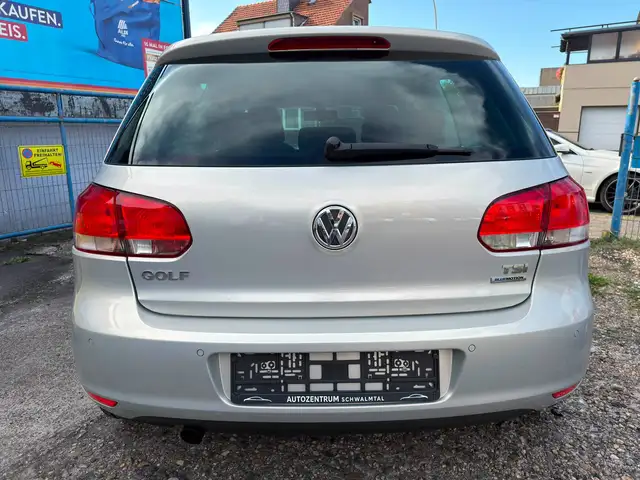 Volkswagen Golf view 6
