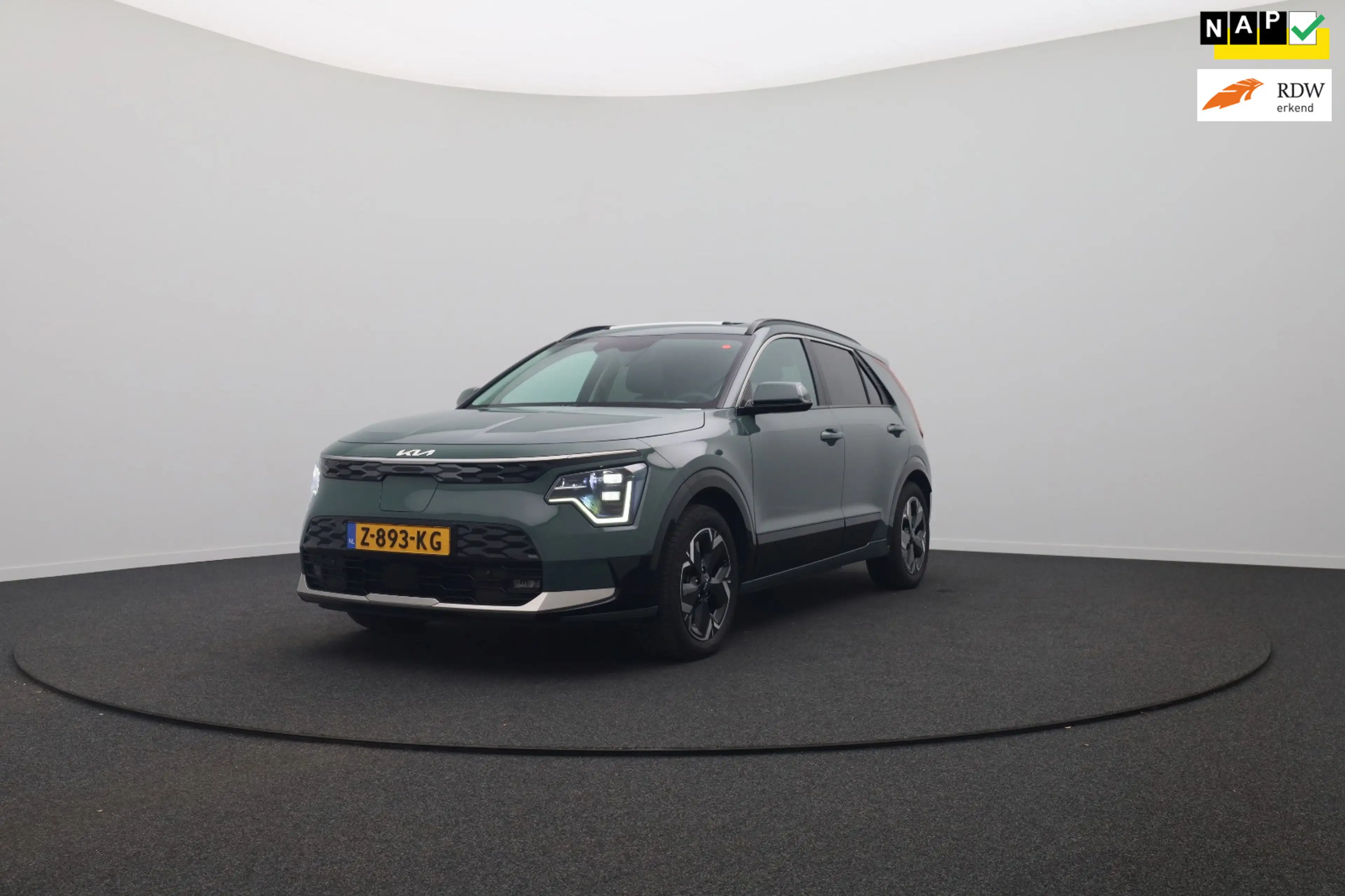 Kia e-Niro EV DynamicPlusLine 64.8 kWh | Leer | Pano | Trekha