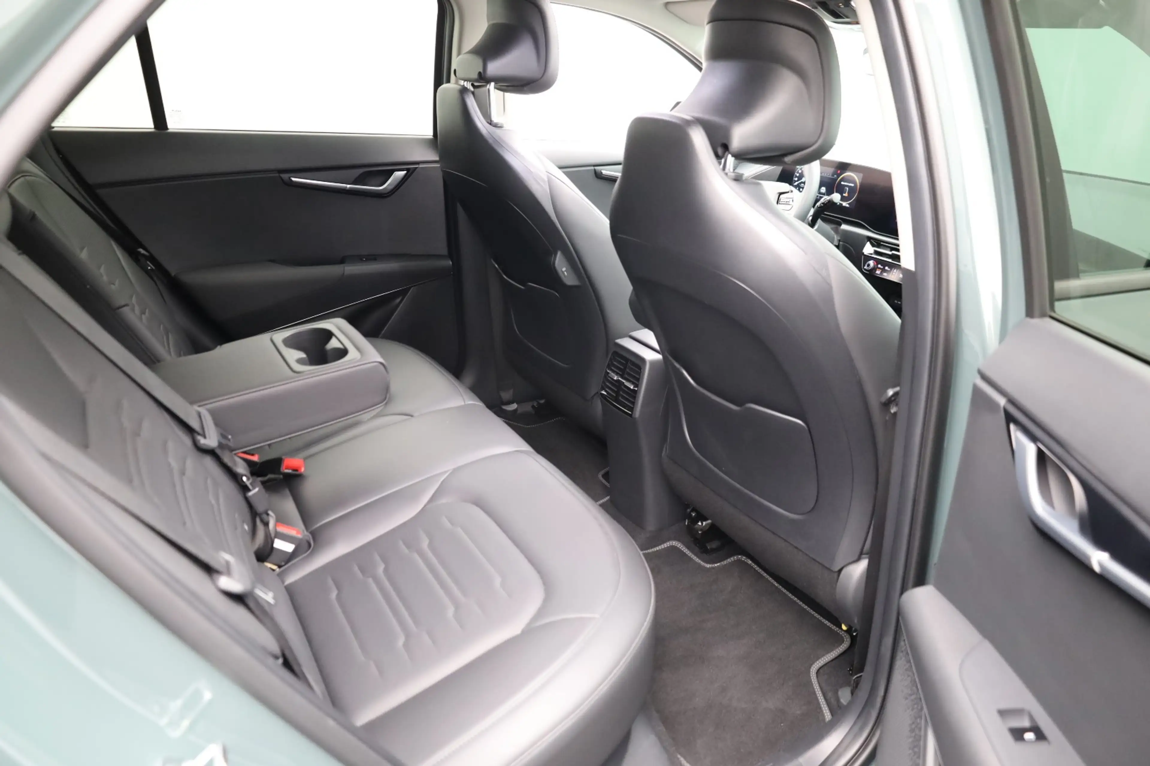 Kia e-Niro EV DynamicPlusLine 64.8 kWh | Leer | Pano | Trekha — photo 35