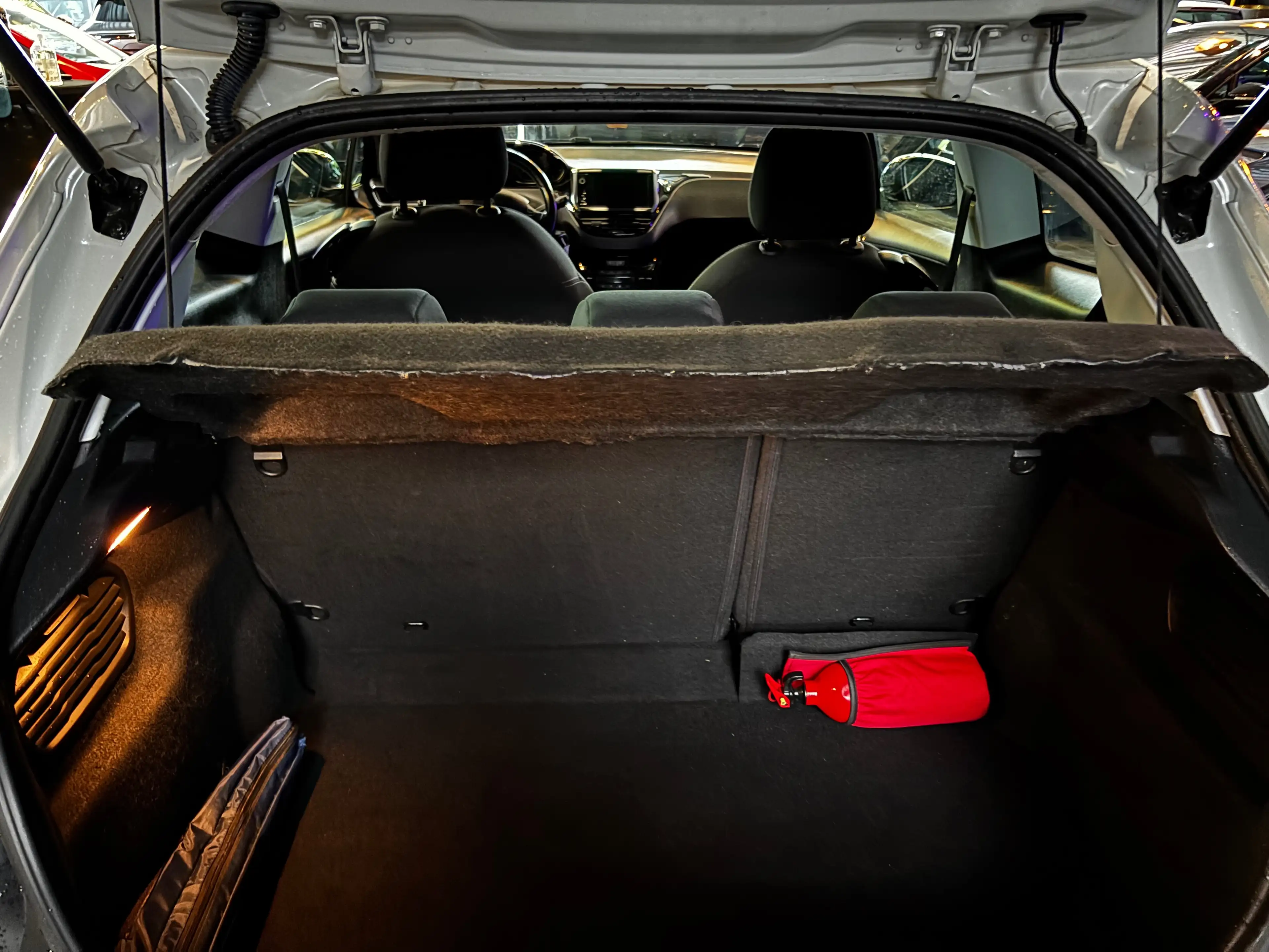 Peugeot 208 208 1.2 Allure S / AUTOMATIQUE / 12 MOIS DE GARANTIE — photo 7