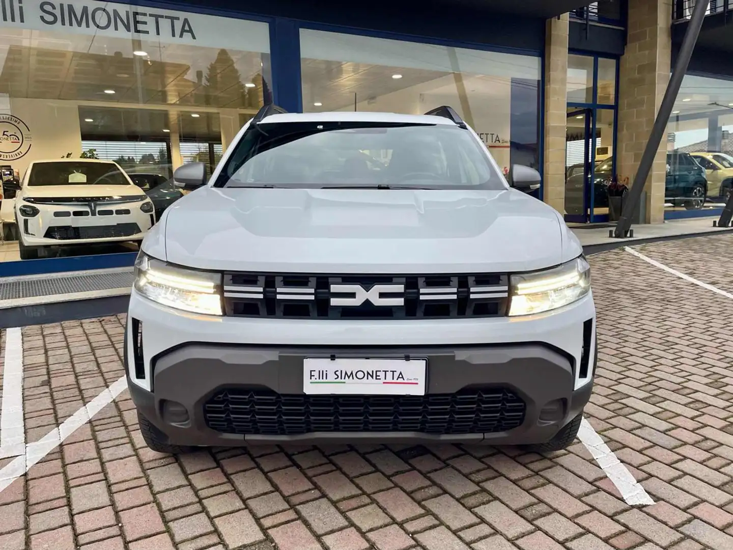 Dacia Duster Tce 130 CV MHEV 4x4 Expression Wit - 2