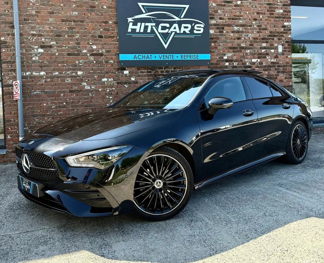 Mercedes-Benz CLA 180 CLA 180| PACK AMG | TOIT PANO | 2024 | FULL Noir - 1