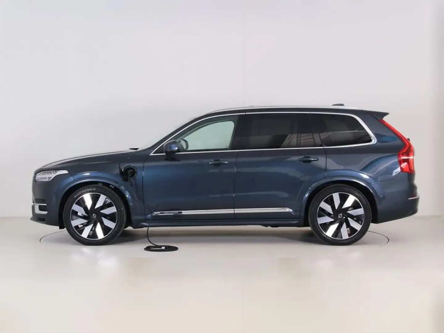 Volvo XC90 T8 Recharge AWD Plug-in Hybrid aut. 7p. Ultimate Blu/Azzurro - 2