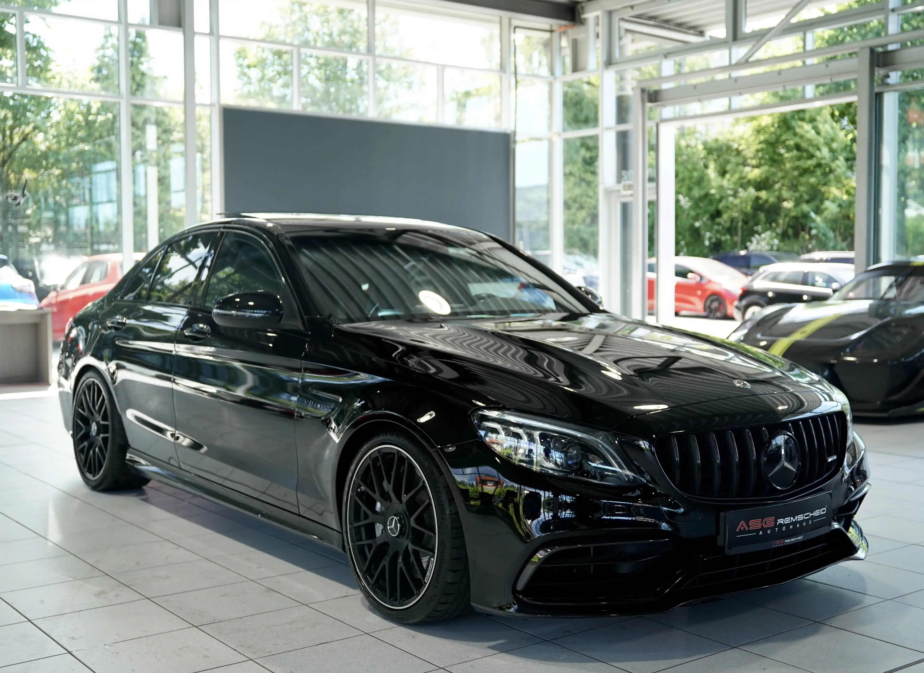 Mercedes-Benz C 63 AMG Limousine *19 *Schale *Pano*Distr.*Kam — photo 6