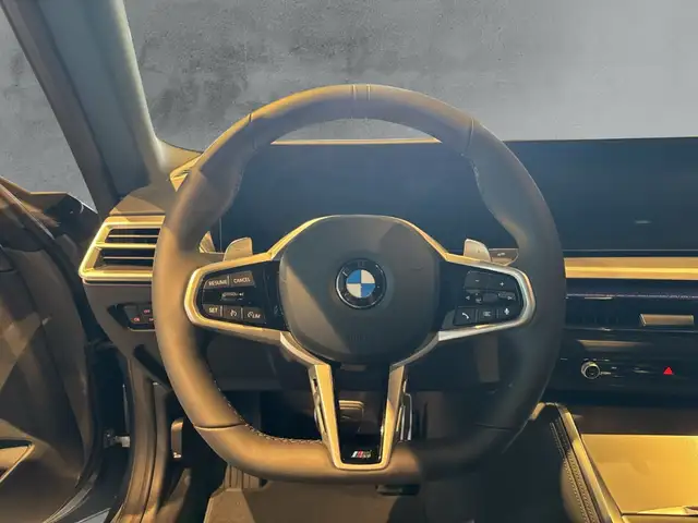 BMW 2 Series view 10