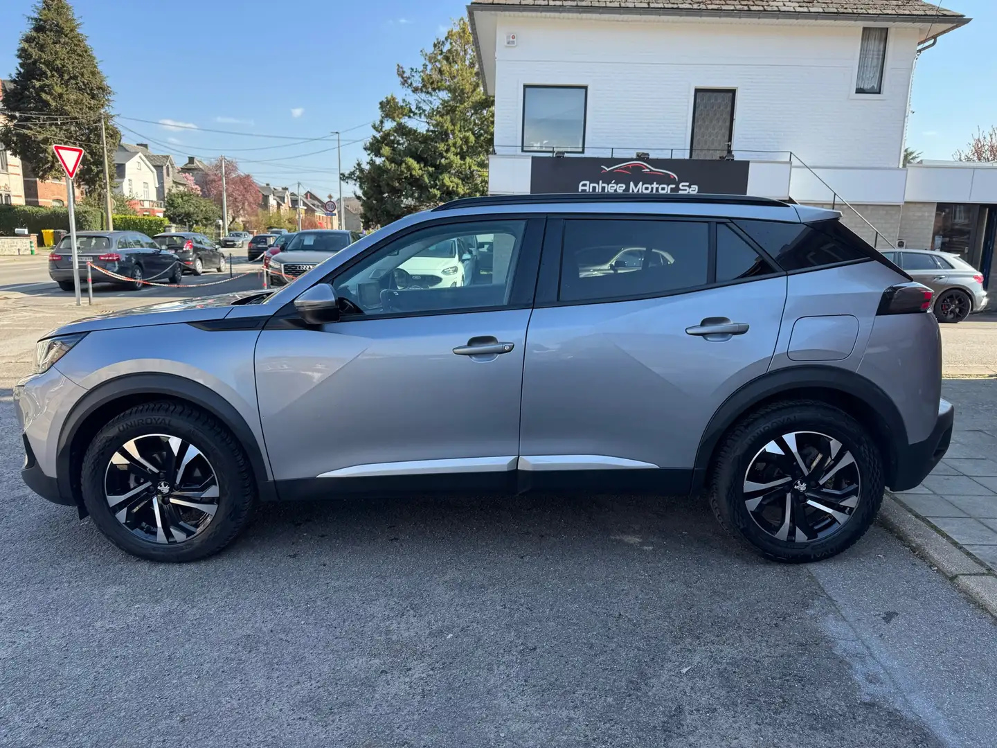Peugeot 2008 1.5 BlueHDi Allure Pack S&S (EU6.3) Gris - 2