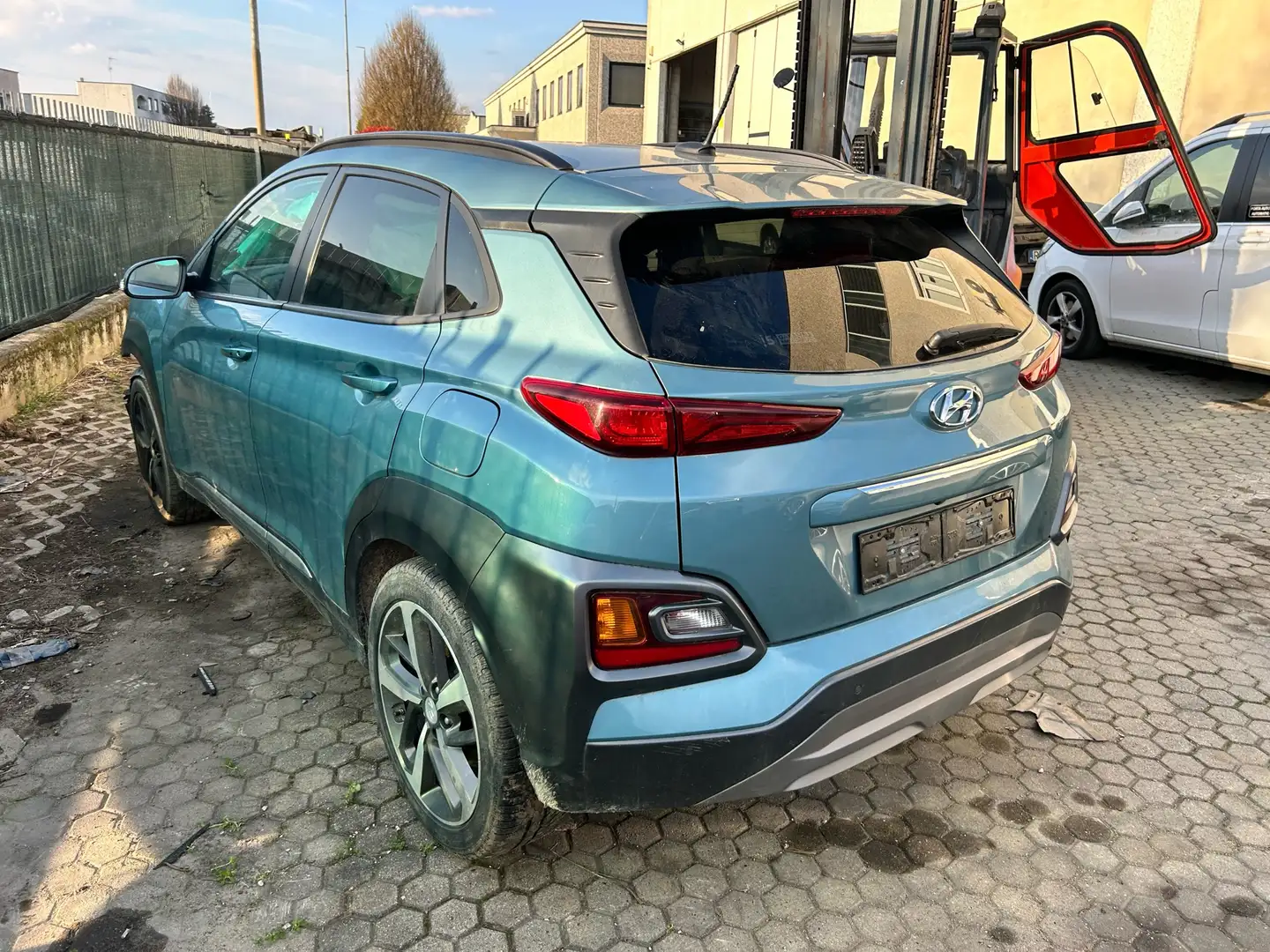 Hyundai KONA 1.6 crdi Xpossible Techno Pack 2wd 115cv - 2