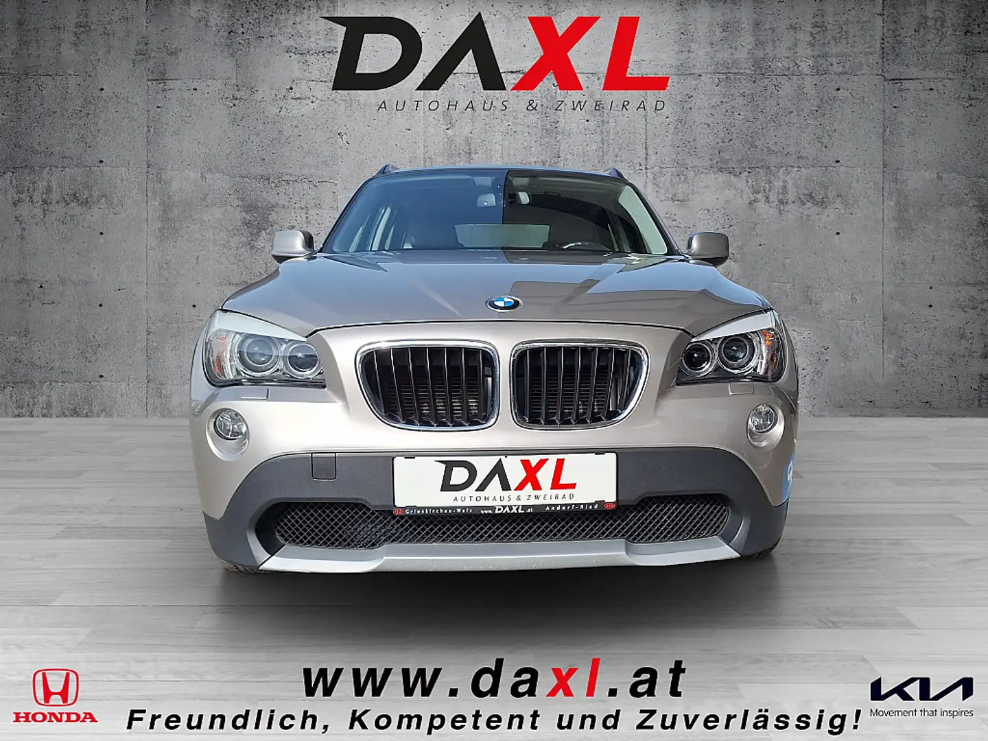 BMW X1 X1 xDrive18d Österreich Paket Braun - 2