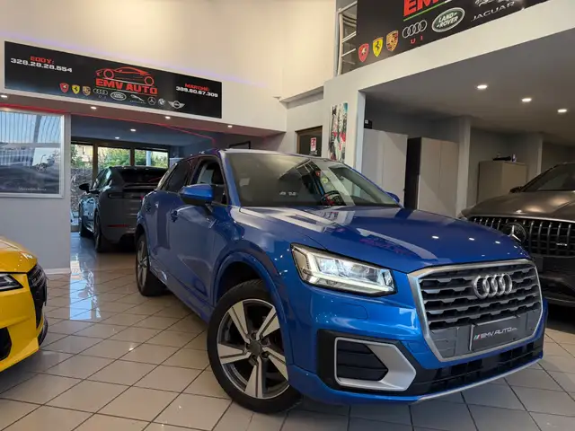 Audi Q2 Q2 30 TDI S tronic Identity Black