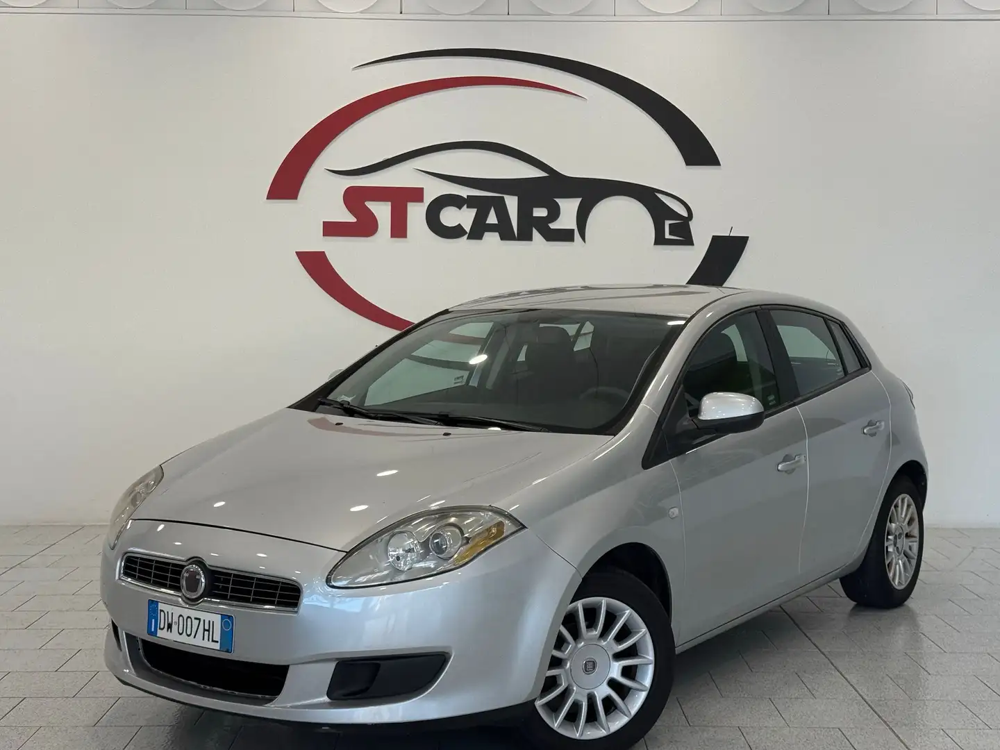 Fiat Bravo 1.4 90cv 16v Dynamic Gpl Ezüst - 1