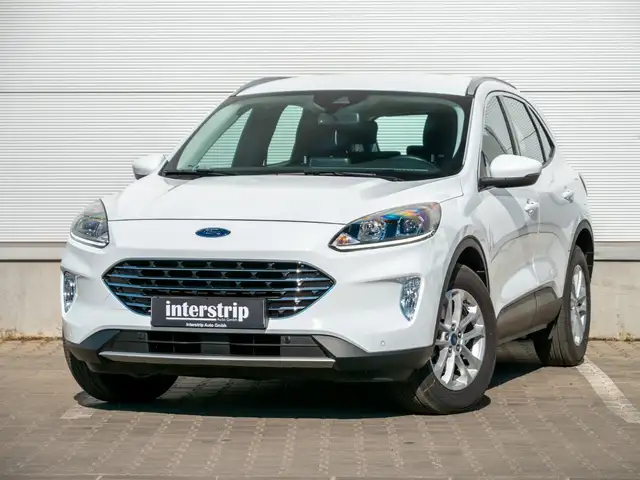 Ford Kuga Titanium TEMPOMAT.LHZ.SHZ.HINTENKAM.4 STÜCK