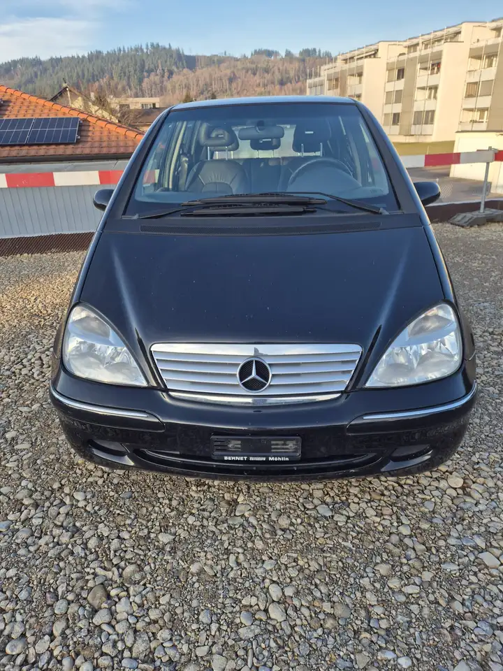Mercedes-Benz A 190 CLASSE ELEGANCE, foto 2