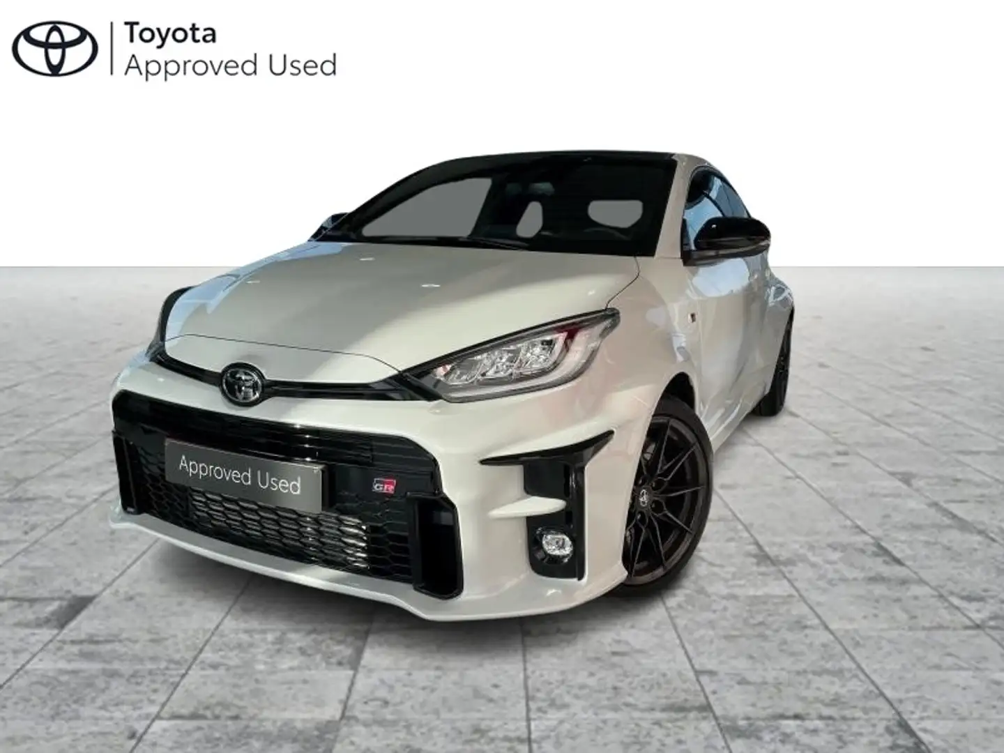 Toyota Yaris High Performance Yaris GR Beyaz - 1