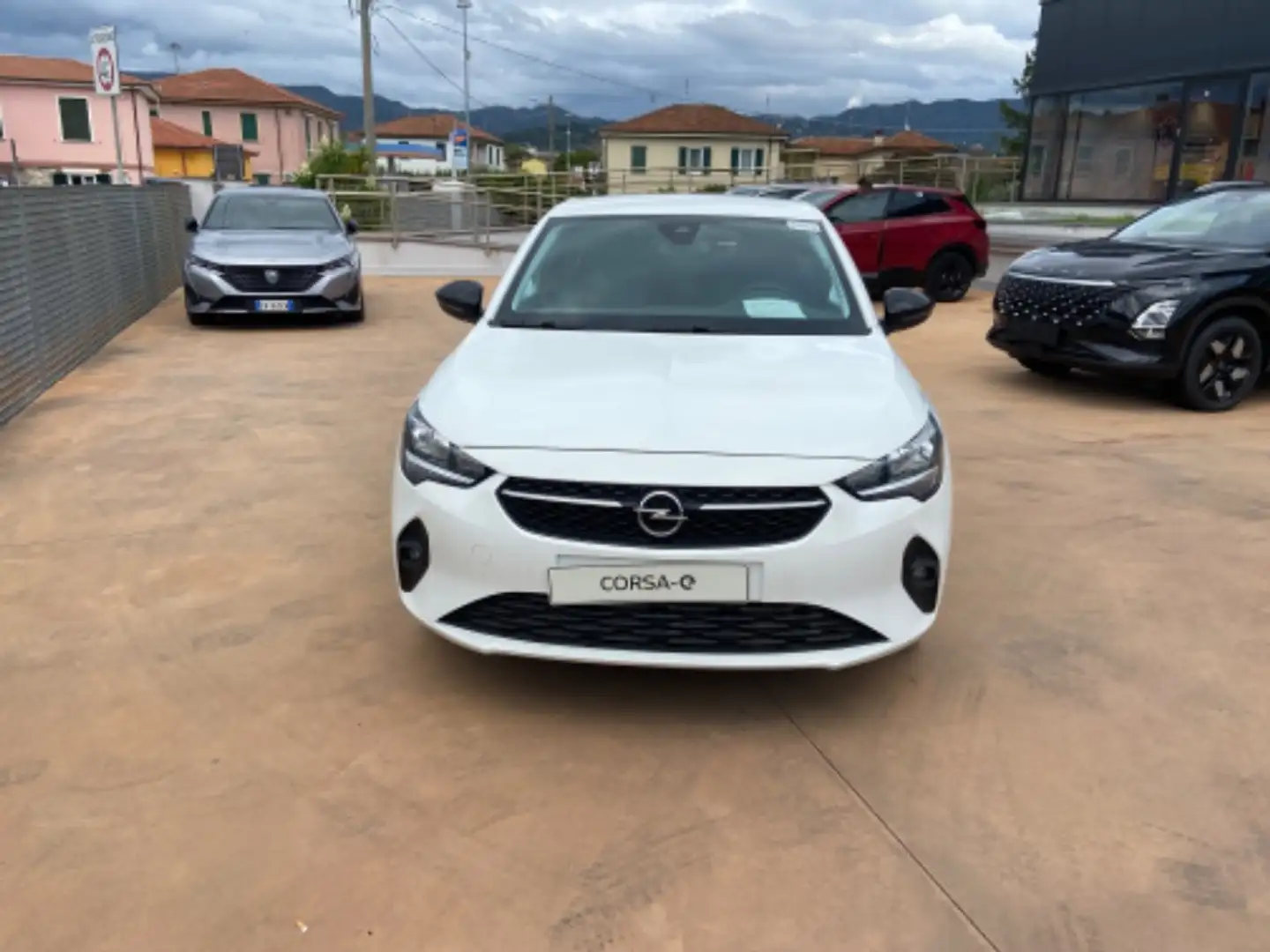 Opel Corsa-e 5 Porte   Edition Blanco - 2