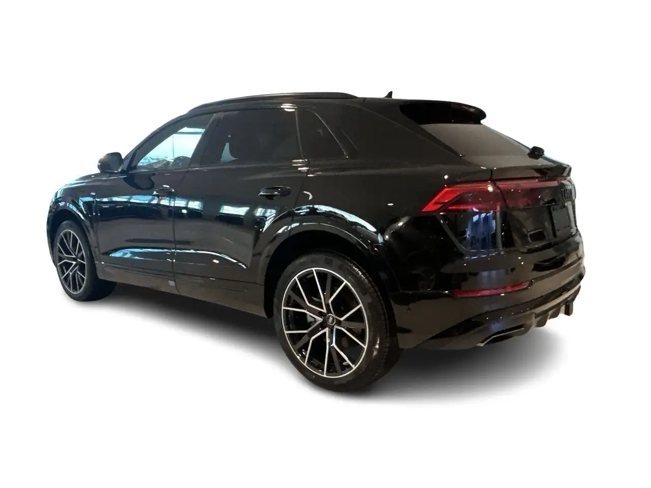 Audi Q8 снимка Audi Q8