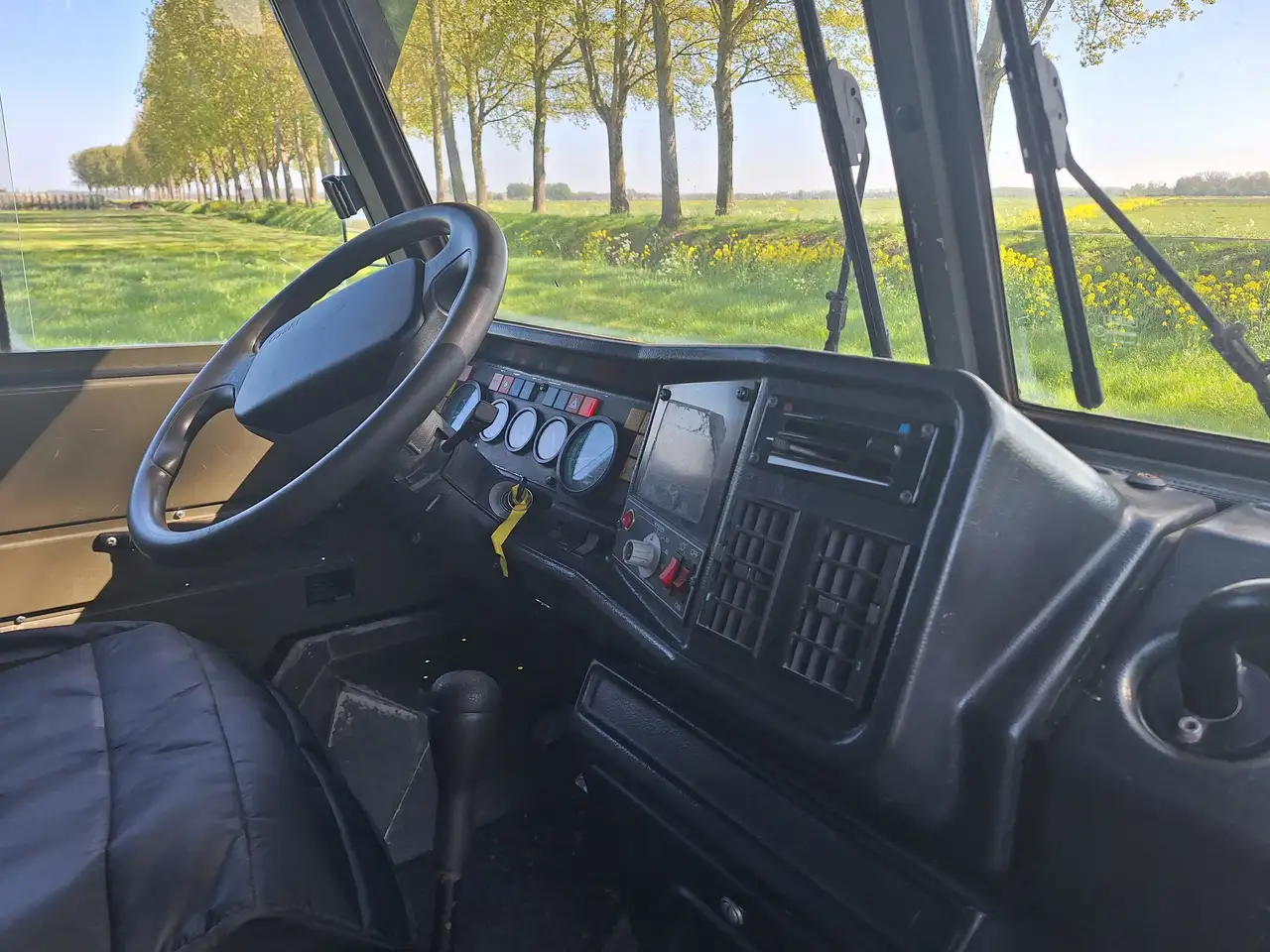 Iveco Daily Ambulance / Camper / Expeditie voertuig, foto 4