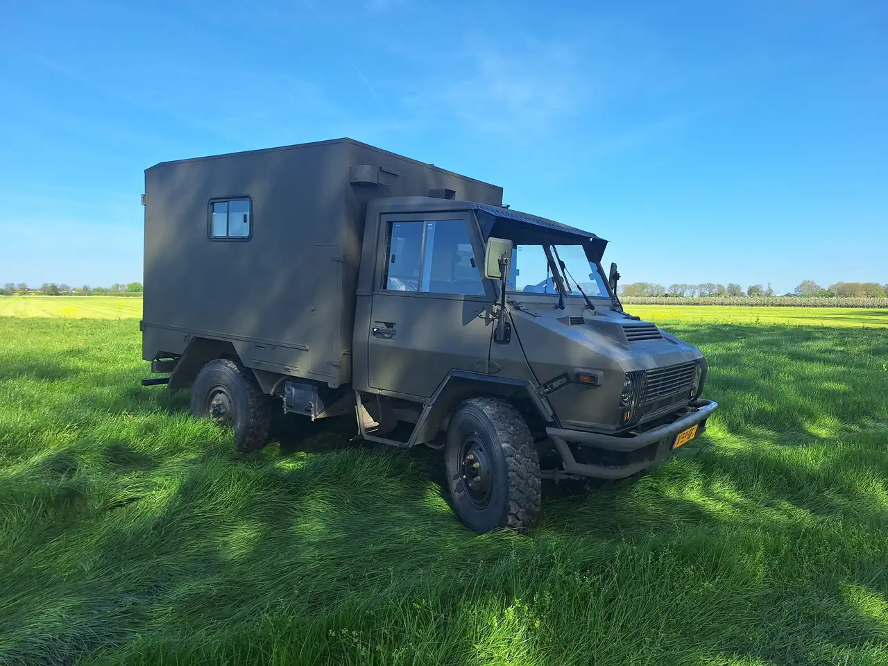 Iveco Daily Ambulance / Camper / Expeditie voertuig, foto 2