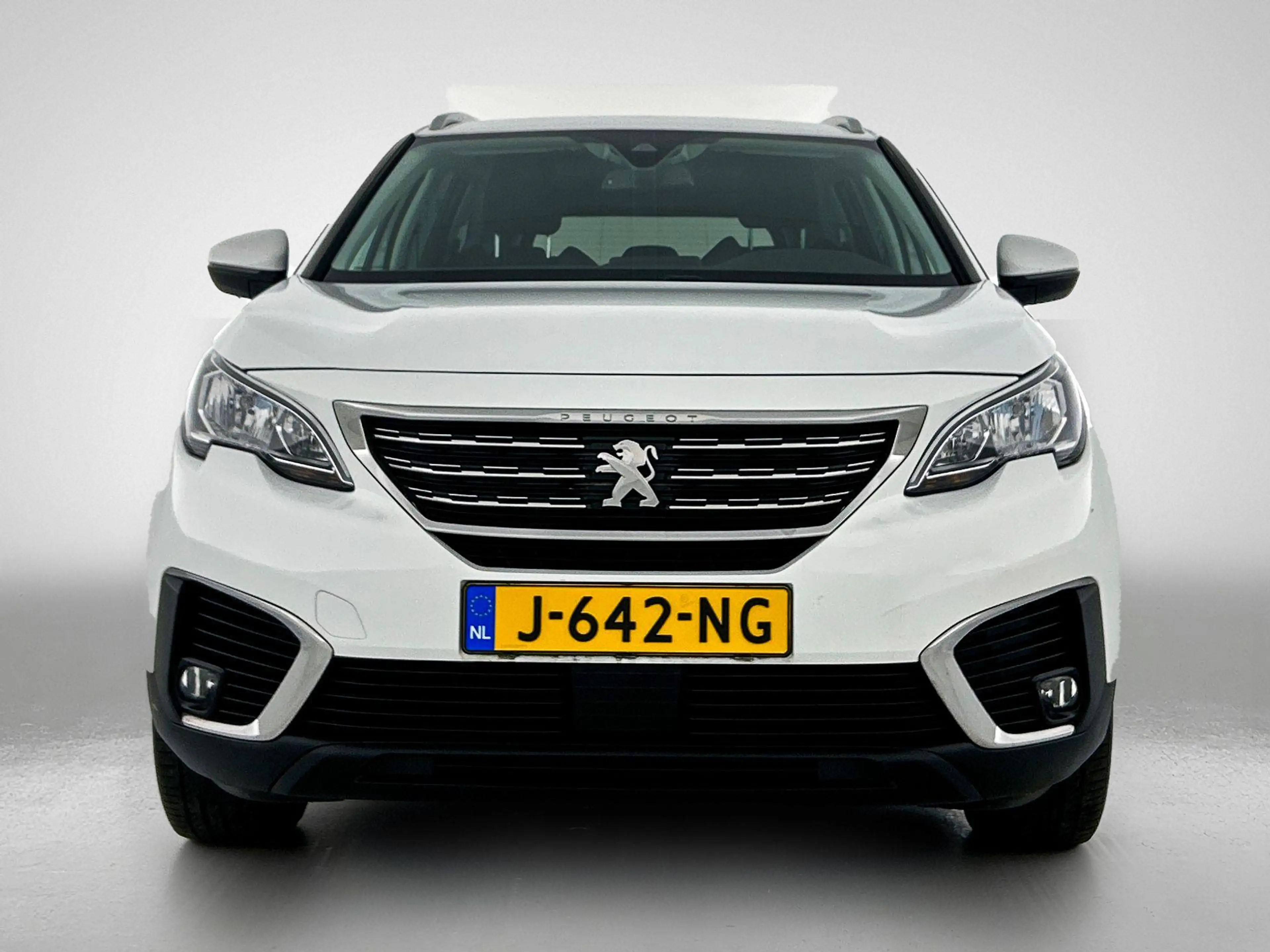 Peugeot 5008 1.2 PureTech Access 7 zitter | Navi | parkeersens — photo 5