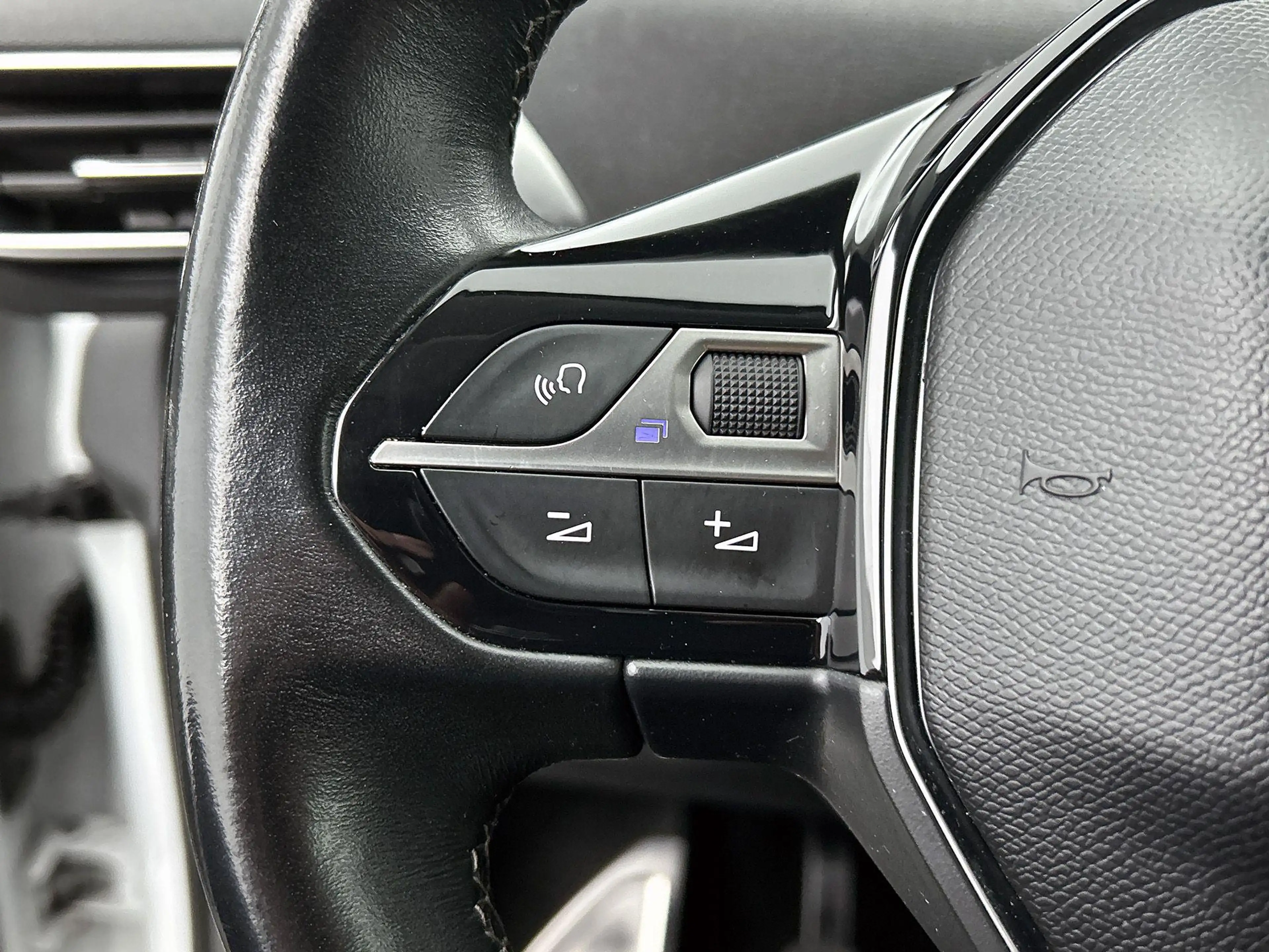 Peugeot 5008 1.2 PureTech Access 7 zitter | Navi | parkeersens — photo 15