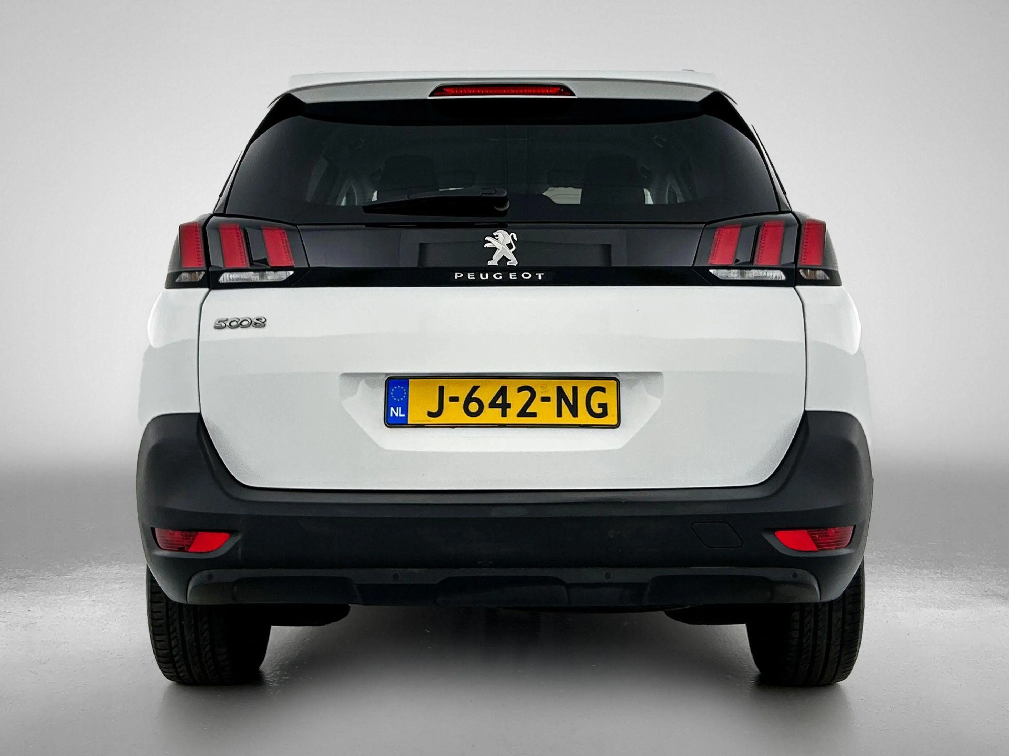 Peugeot 5008 1.2 PureTech Access 7 zitter | Navi | parkeersens — photo 3