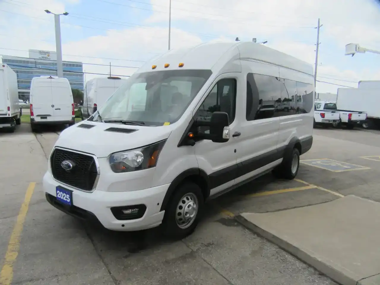 2025 Ford Transit