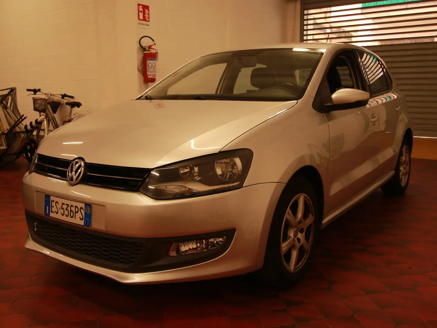 Volkswagen Polo Polo V 2009 5p 1.2 Comfortline 70cv Argento - 2