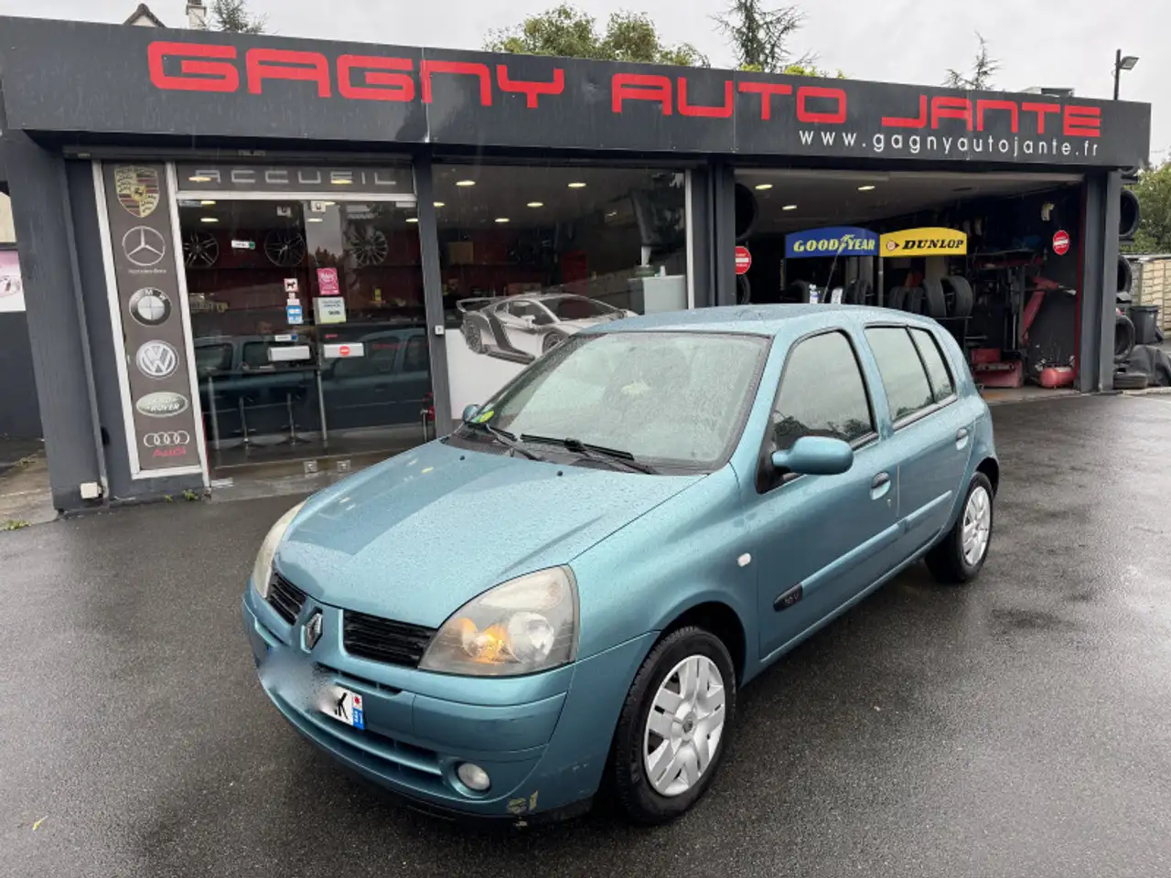 Renault Clio 1.2 16V 75CH CAMPUS 5P CLIM