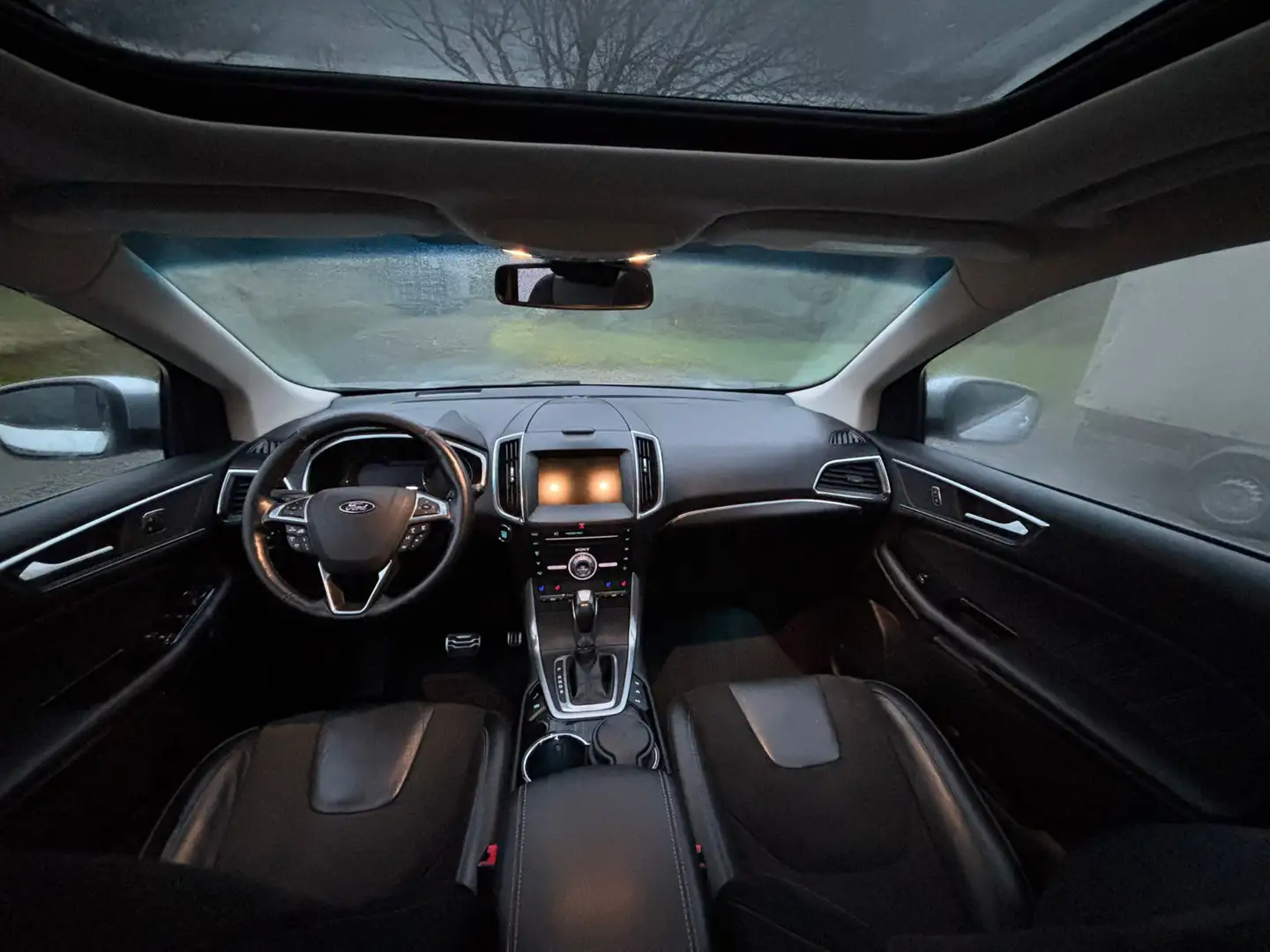 Ford Edge 2.0 TDCi Bi-Turbo 4x4 Vignale Zilver - 2