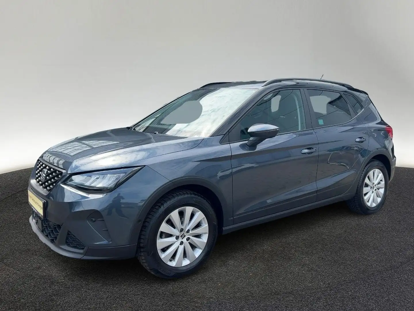 SEAT Arona 1.0 TSI Style 5-Gang Navi Link Sitzhzg Gris - 2