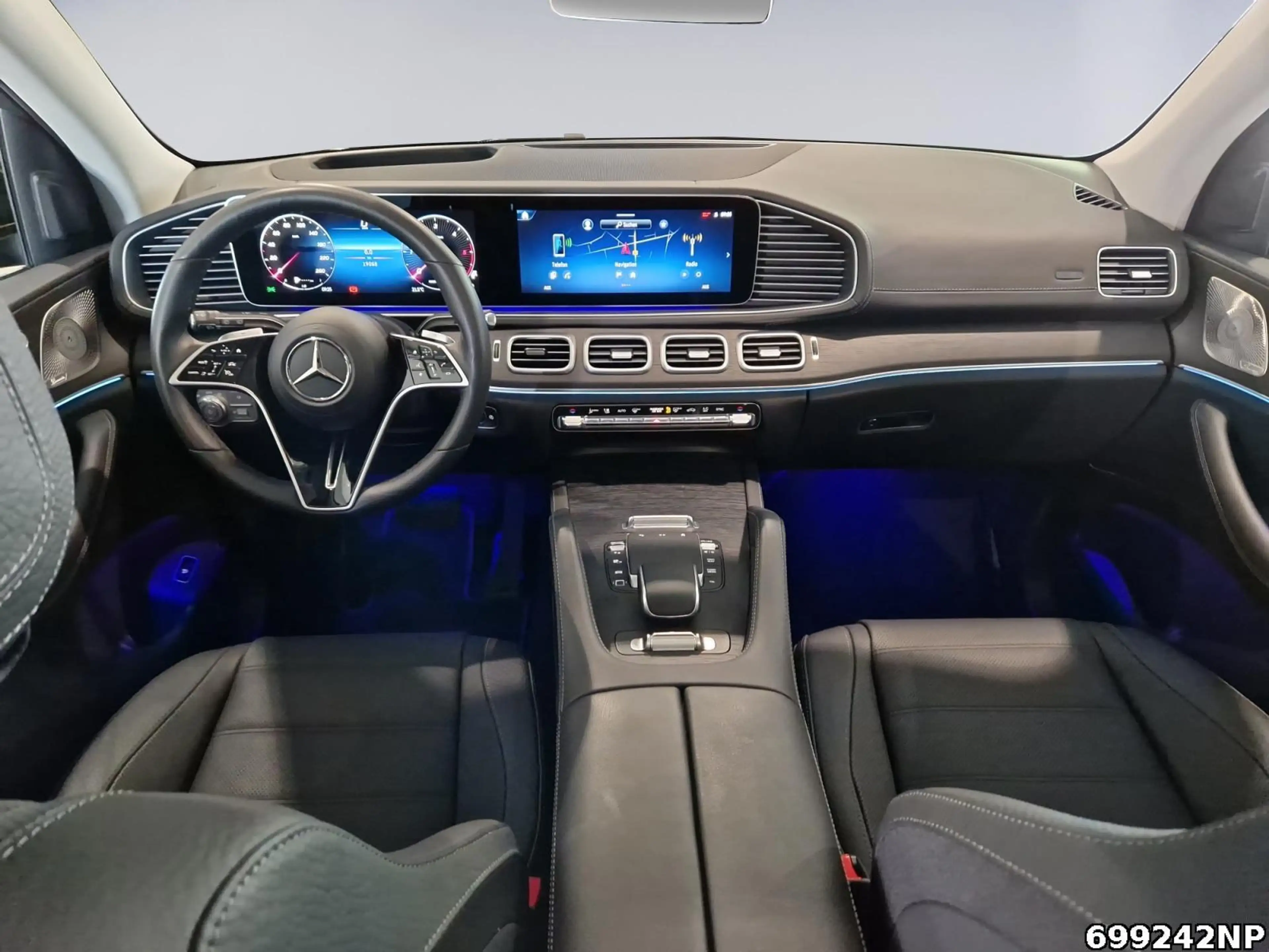 Mercedes-Benz GLS 450 d 4M  AHK Pano Memo 360° Distr Airmatic — photo 8