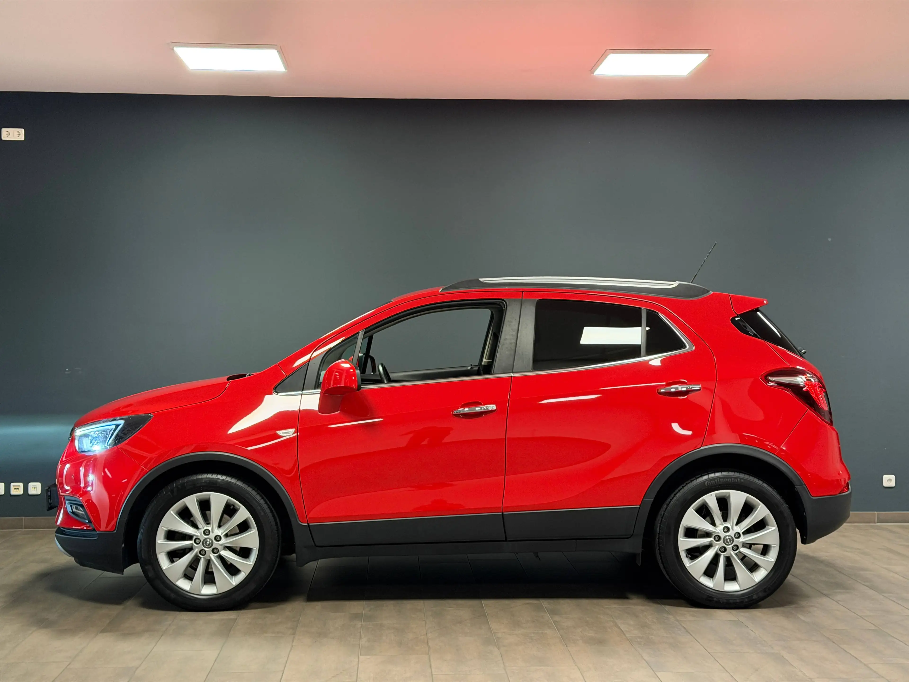 Opel Mokka X 1.4 Turbo Automatik Innovation /T-LEDER/NAVI/LED/2.HD/KEYLESS — photo 2