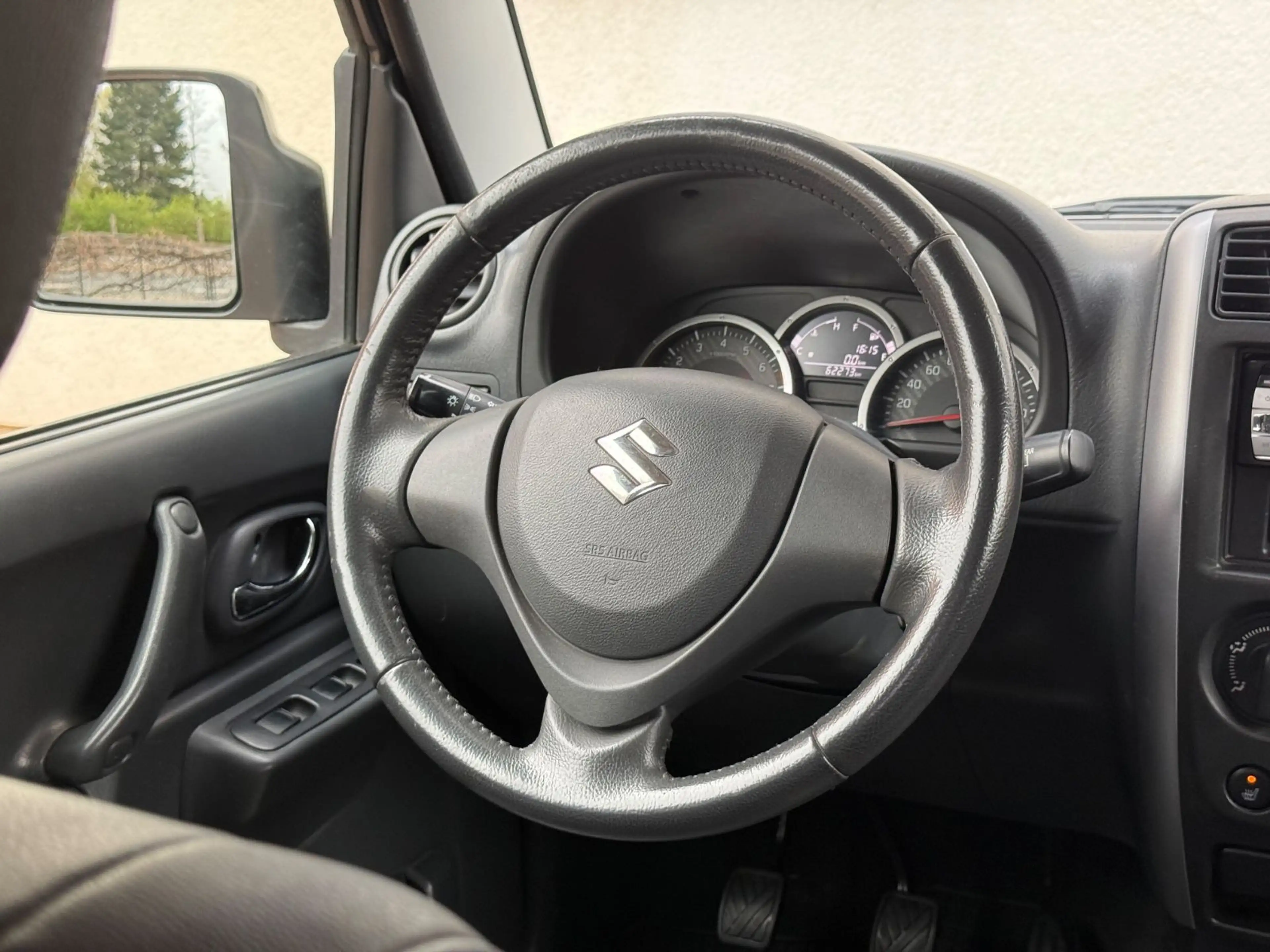 Suzuki Jimny STYLE 4x4 LEDER KLIMA ALU SHZ TOP — photo 12