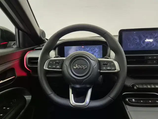 Jeep Avenger view 9