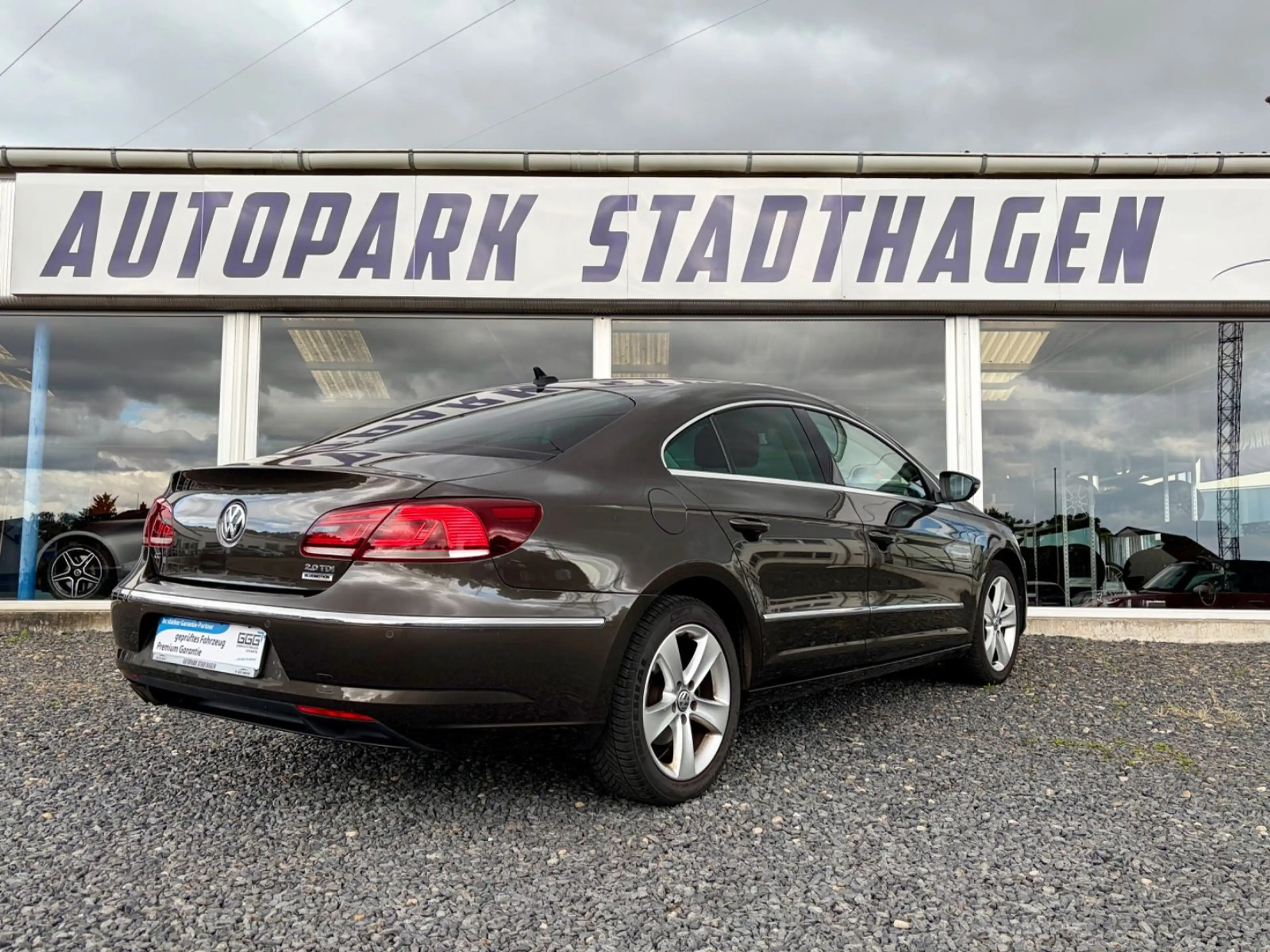 Volkswagen CC 2.0 TDI NAVI*XENON*PDC*SITZHEIZUNG*TEMPOMAT — photo 9