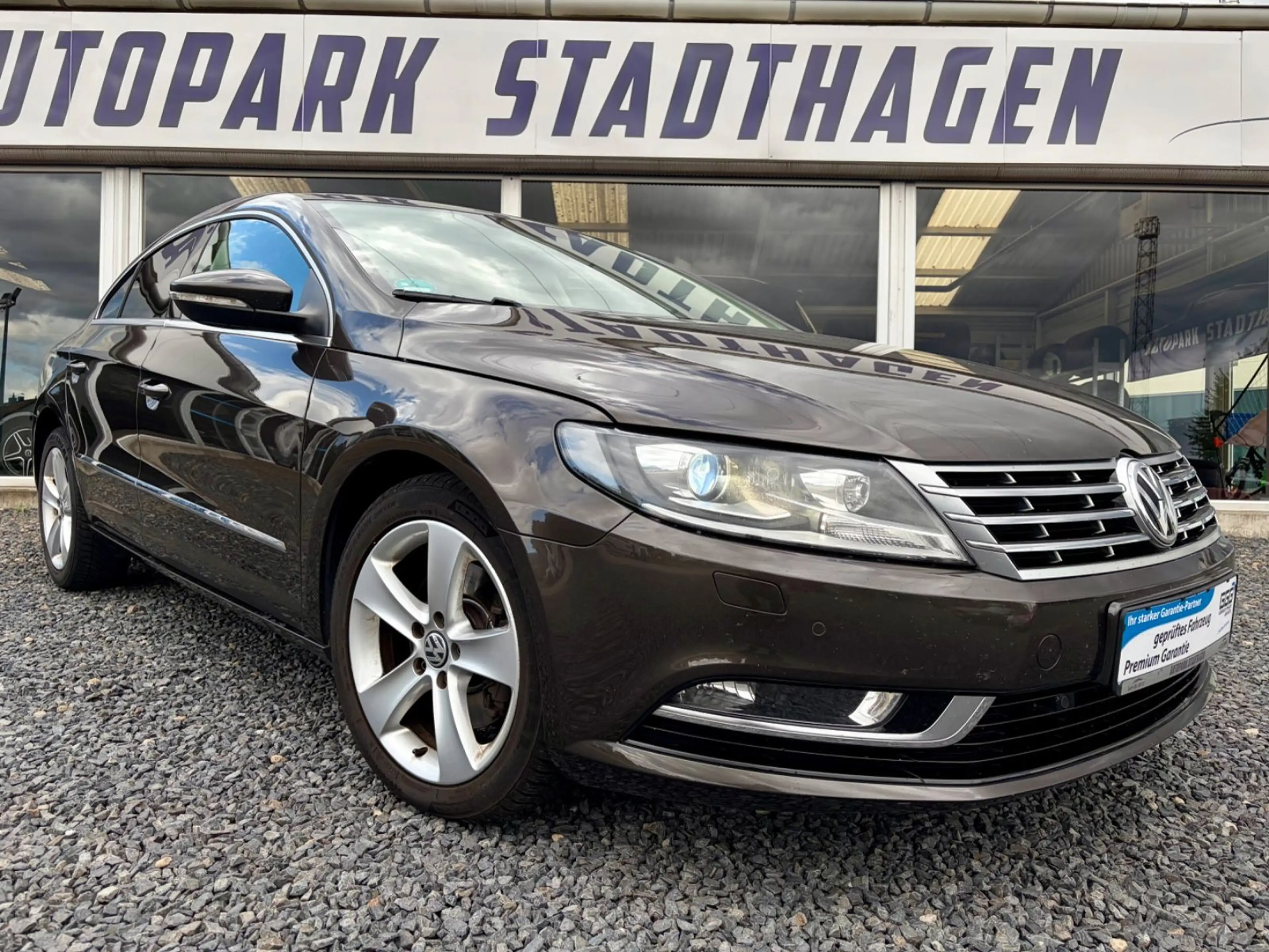 Volkswagen CC 2.0 TDI NAVI*XENON*PDC*SITZHEIZUNG*TEMPOMAT — photo 2